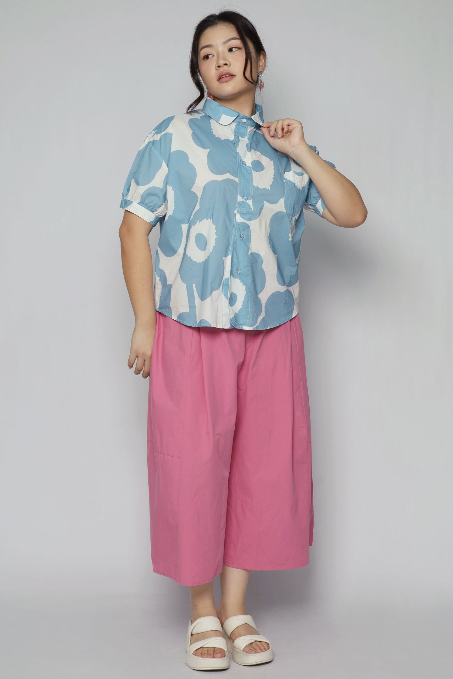 Quirky Top in Blue Popflower