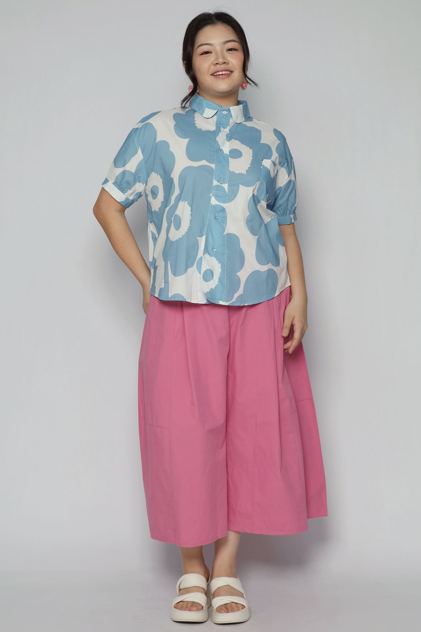 Quirky Top in Blue Popflower
