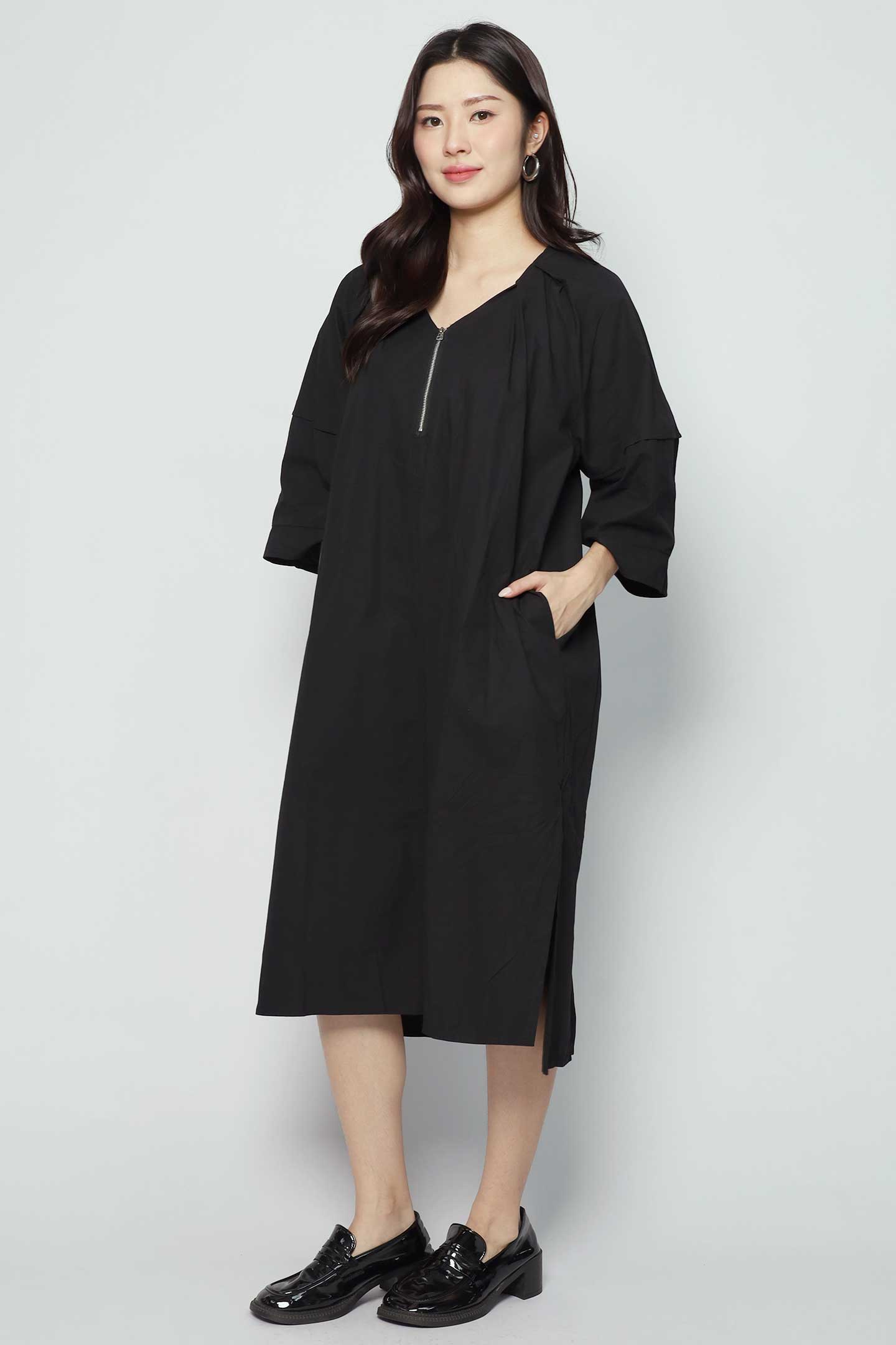 Radley Zipper Dress in Black