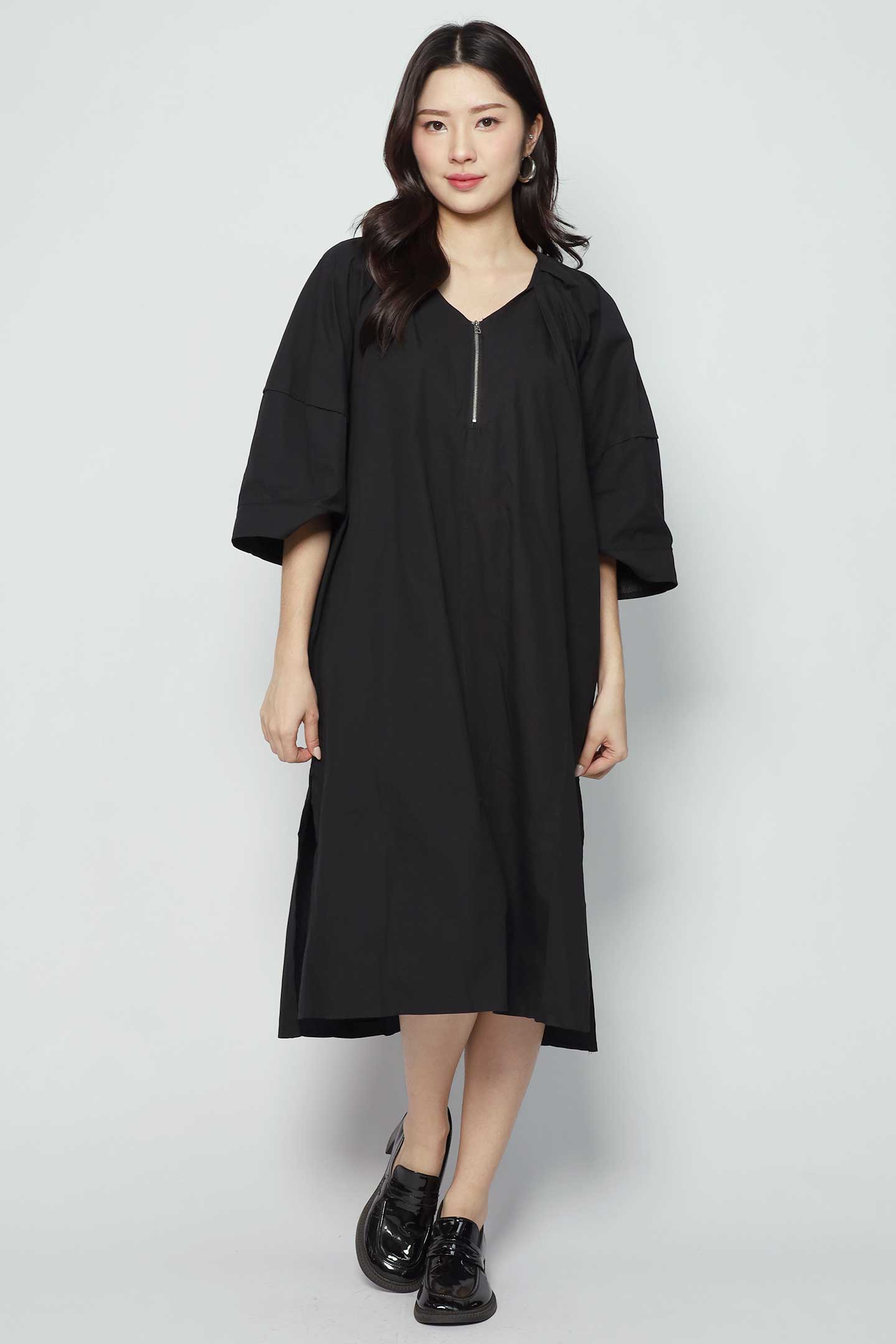 Radley Zipper Dress in Black