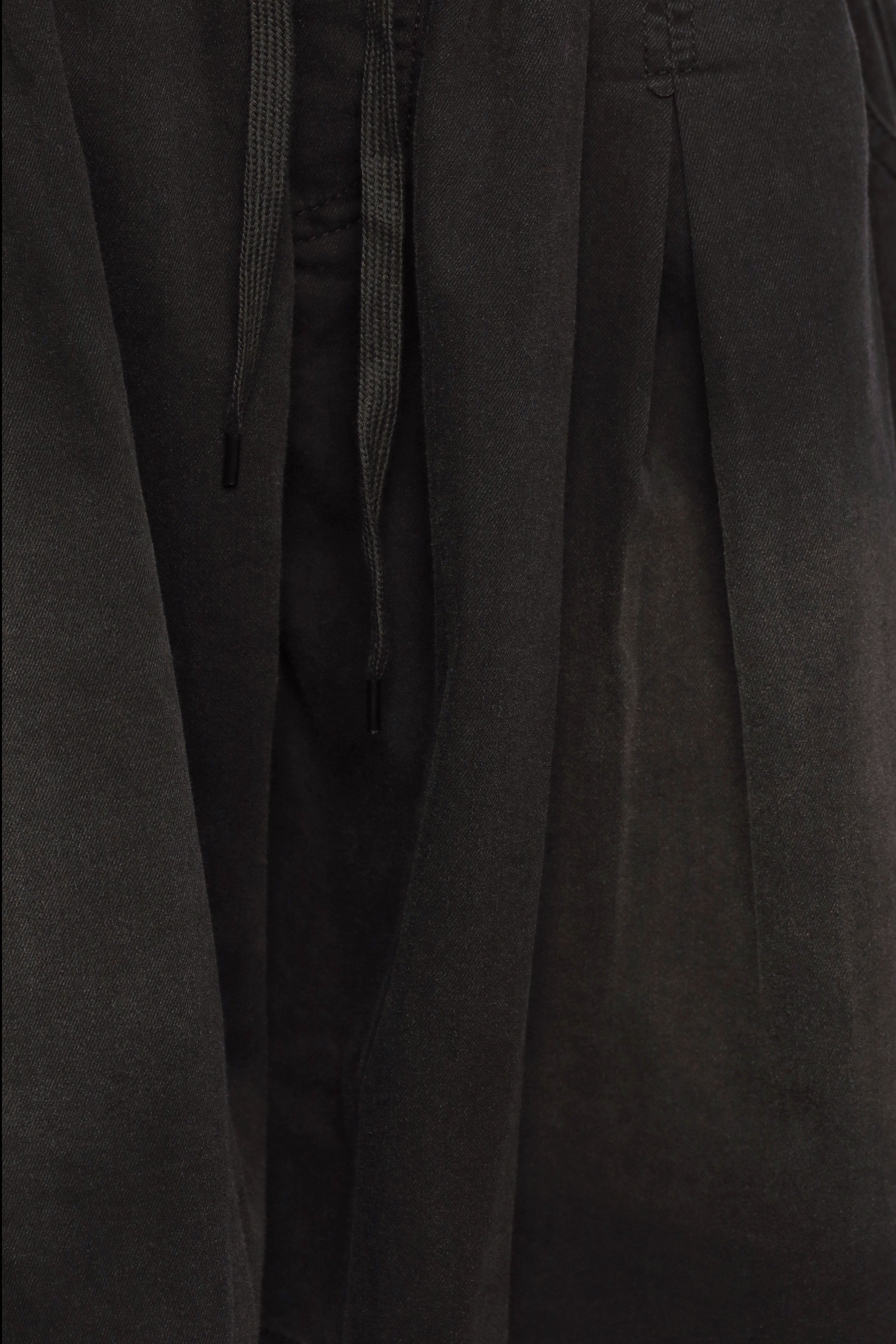 PO - Rayney Denim Shorts in Black