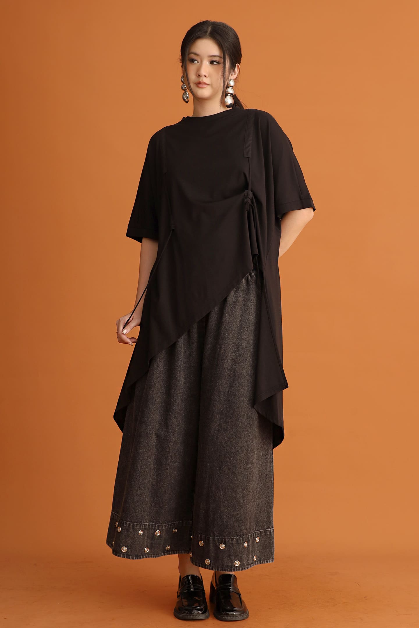 CHOSEN - Ready to Roam Asymmetrical Top