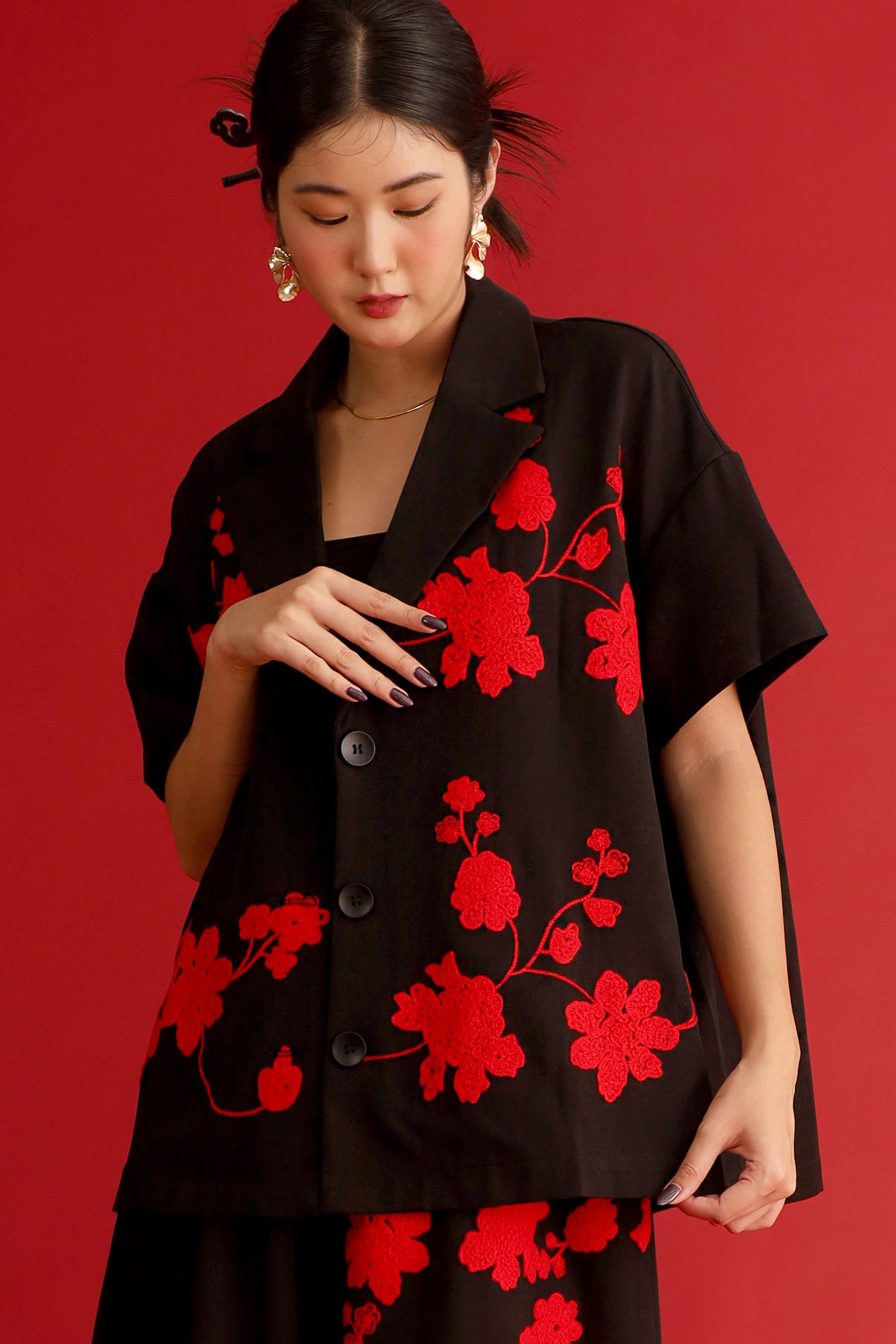 CHOSEN - Red Dynasty Embroidered Blazer