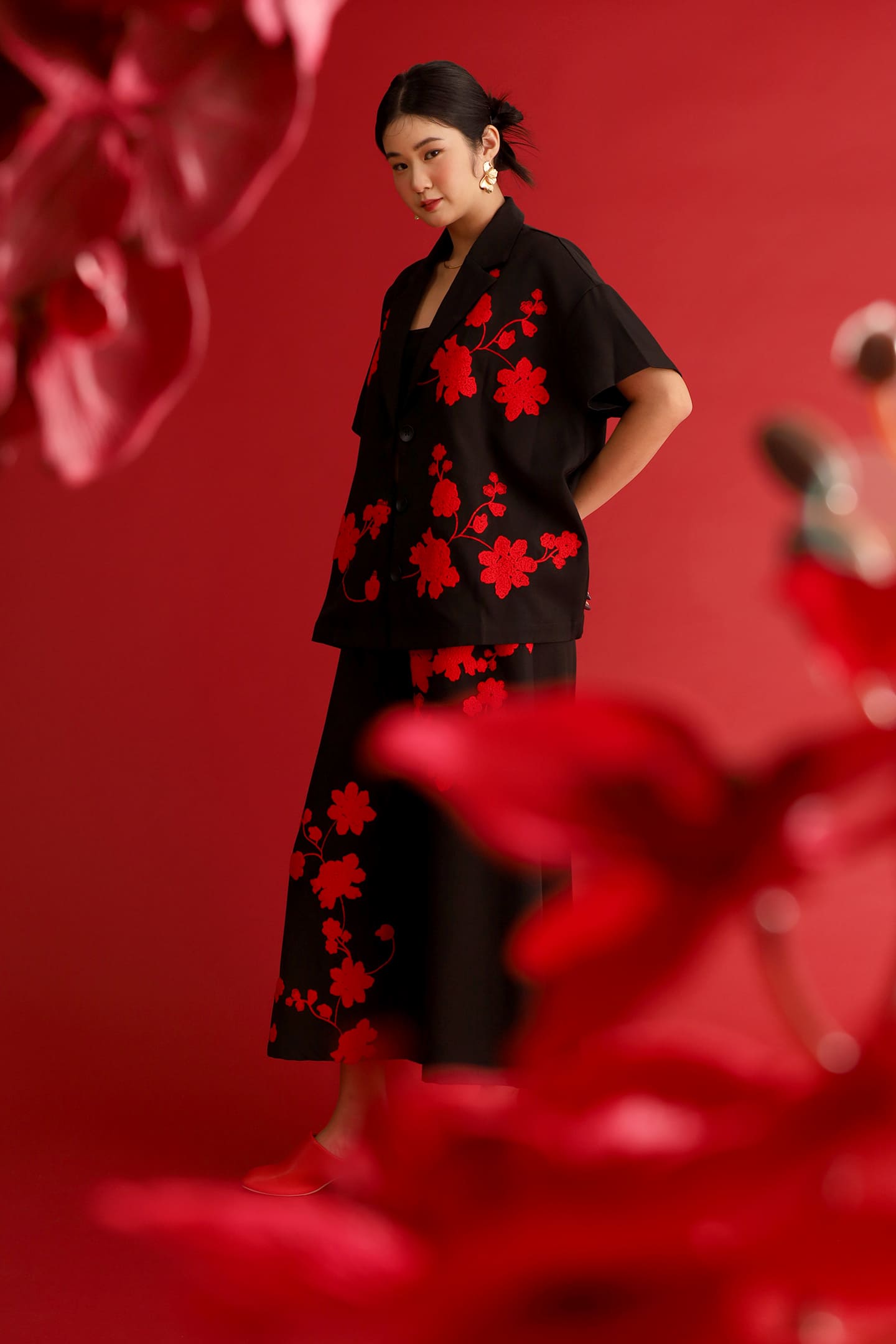 CHOSEN - Red Dynasty Embroidered Blazer