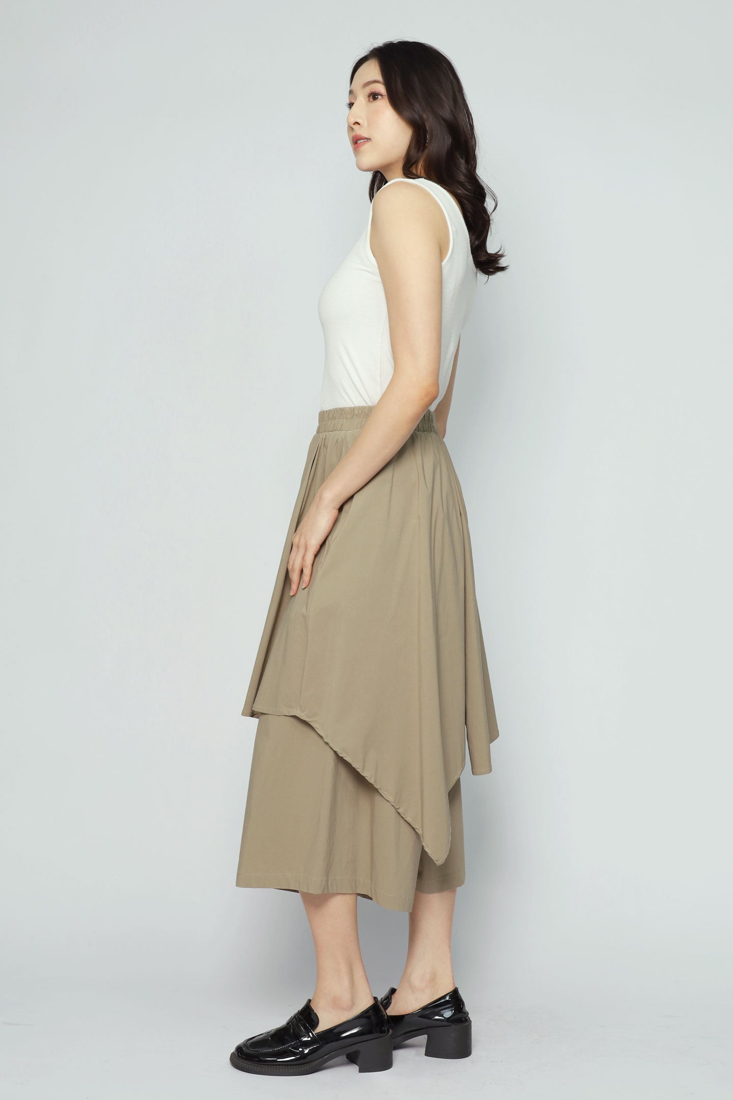 Ren Foldover Pants in Khaki