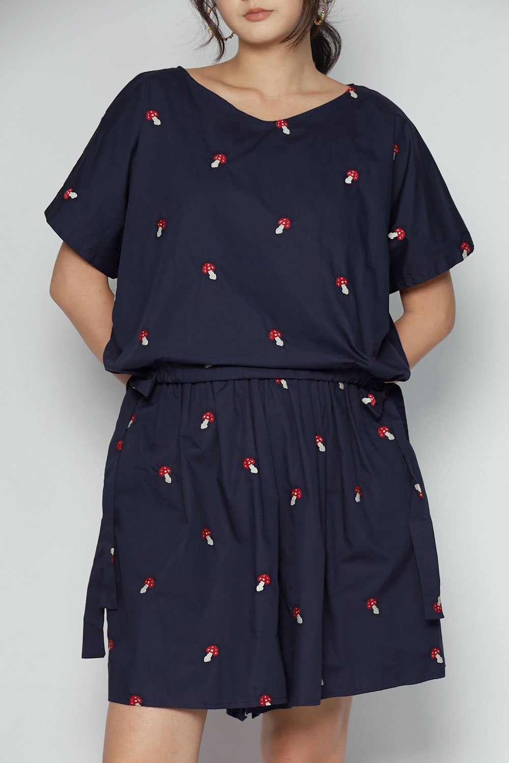 Ririsu Reversible Top in Mochi Mushroom