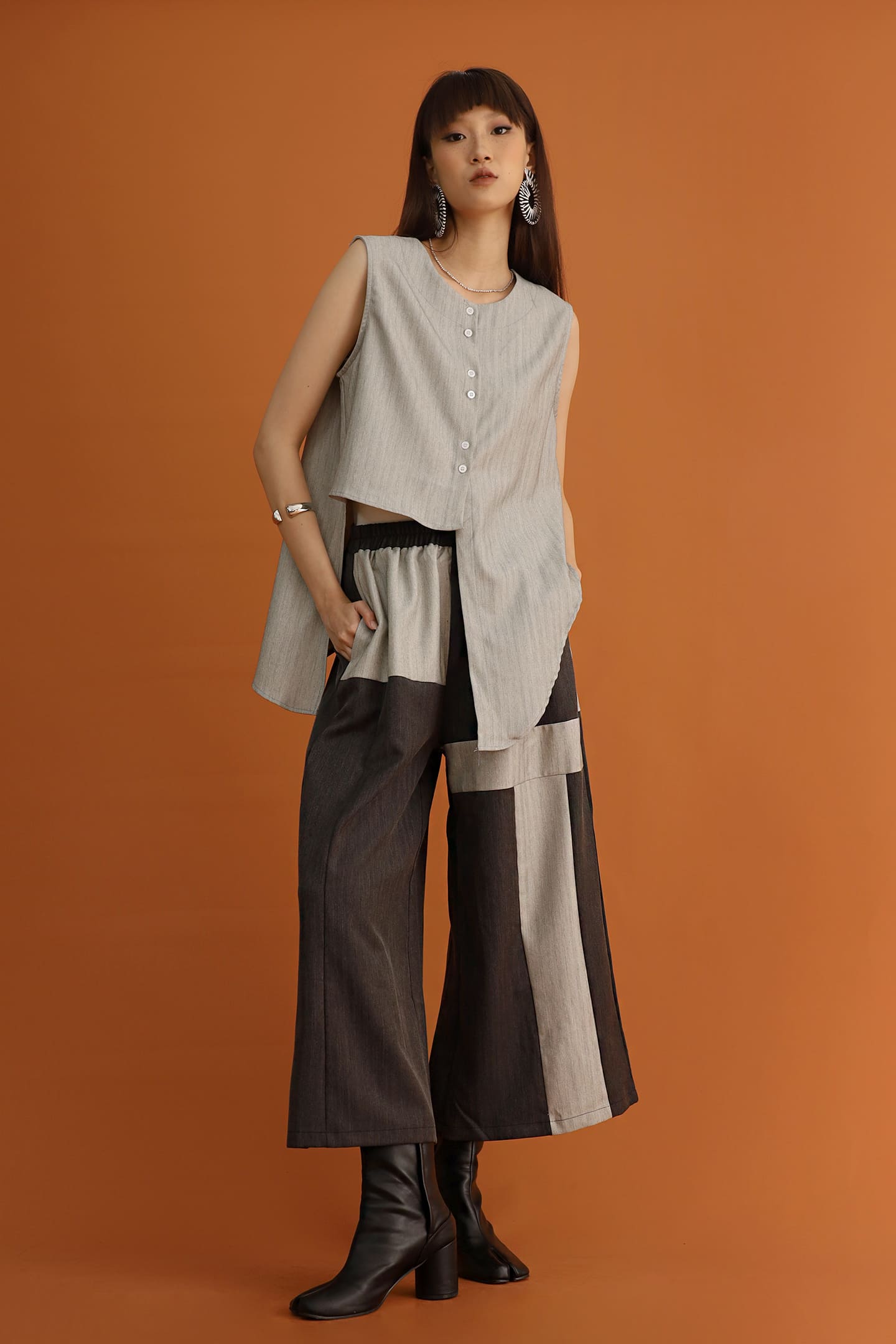 CHOSEN - Rishi Asymmetrical Vest in Grey