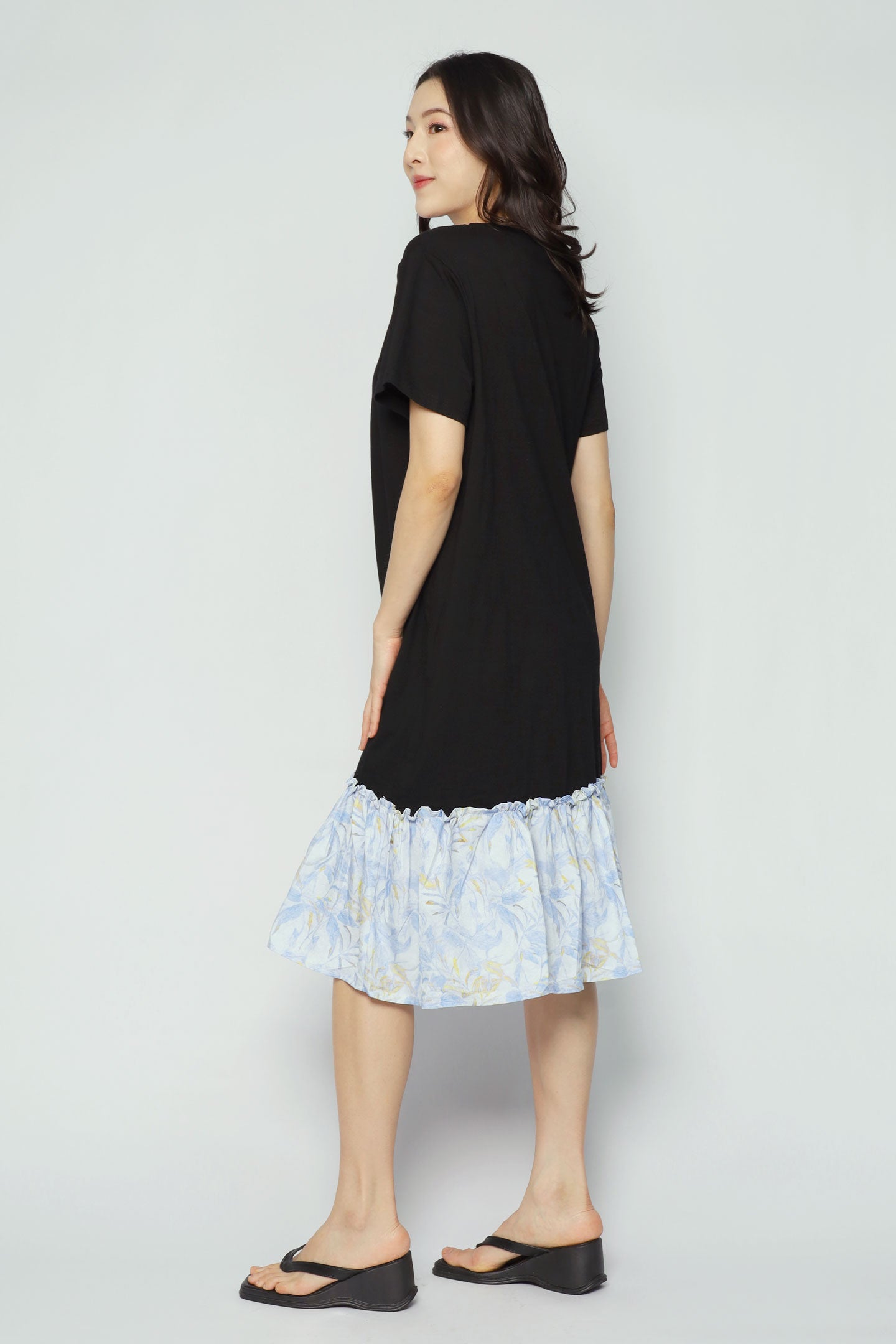 Robyn Dress in Blue Floret