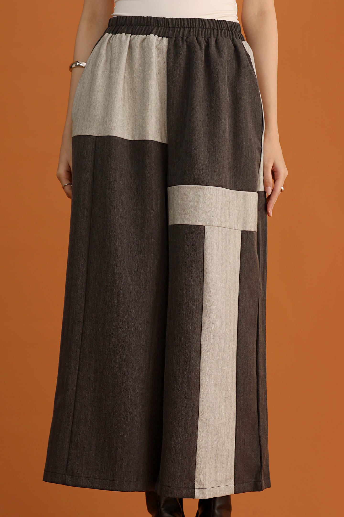 CHOSEN - Roko Pants in Grey Black