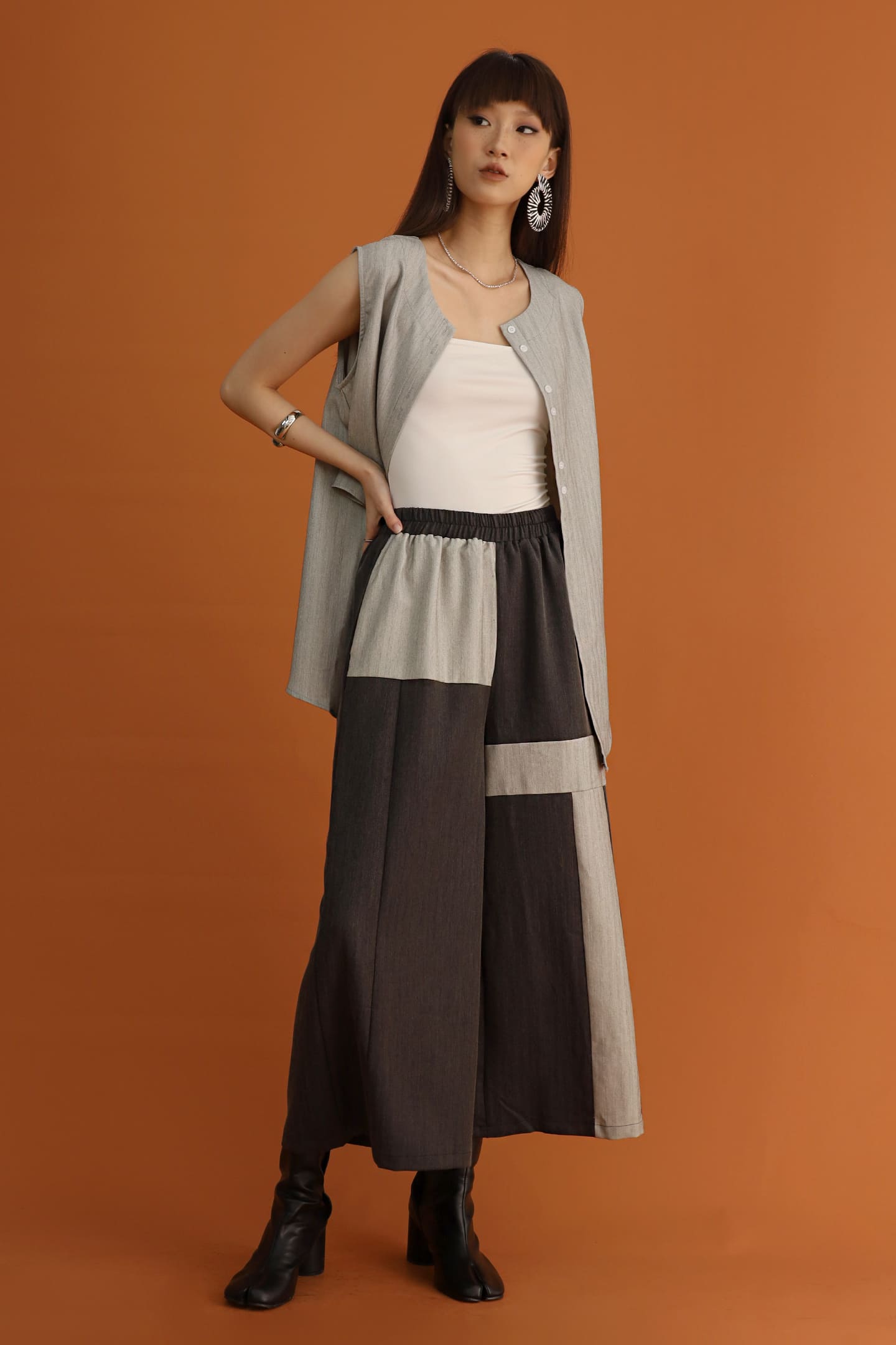 CHOSEN - Roko Pants in Grey Black