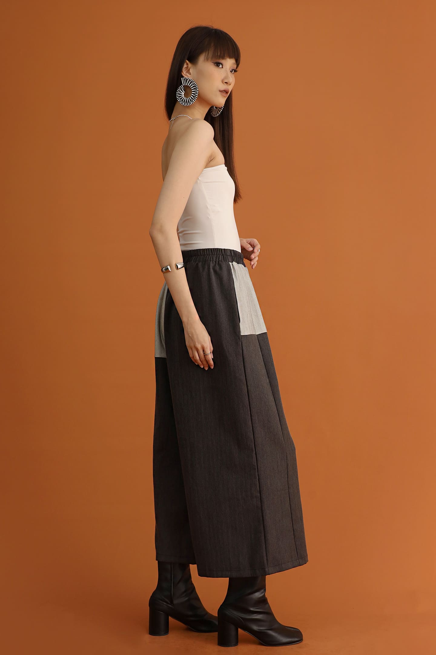 CHOSEN - Roko Pants in Grey Black