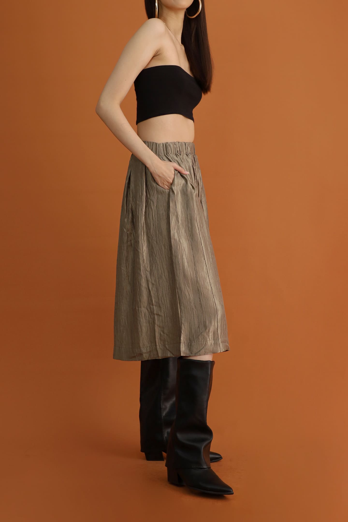 CHOSEN - Ryo Culottes Pants in Gold
