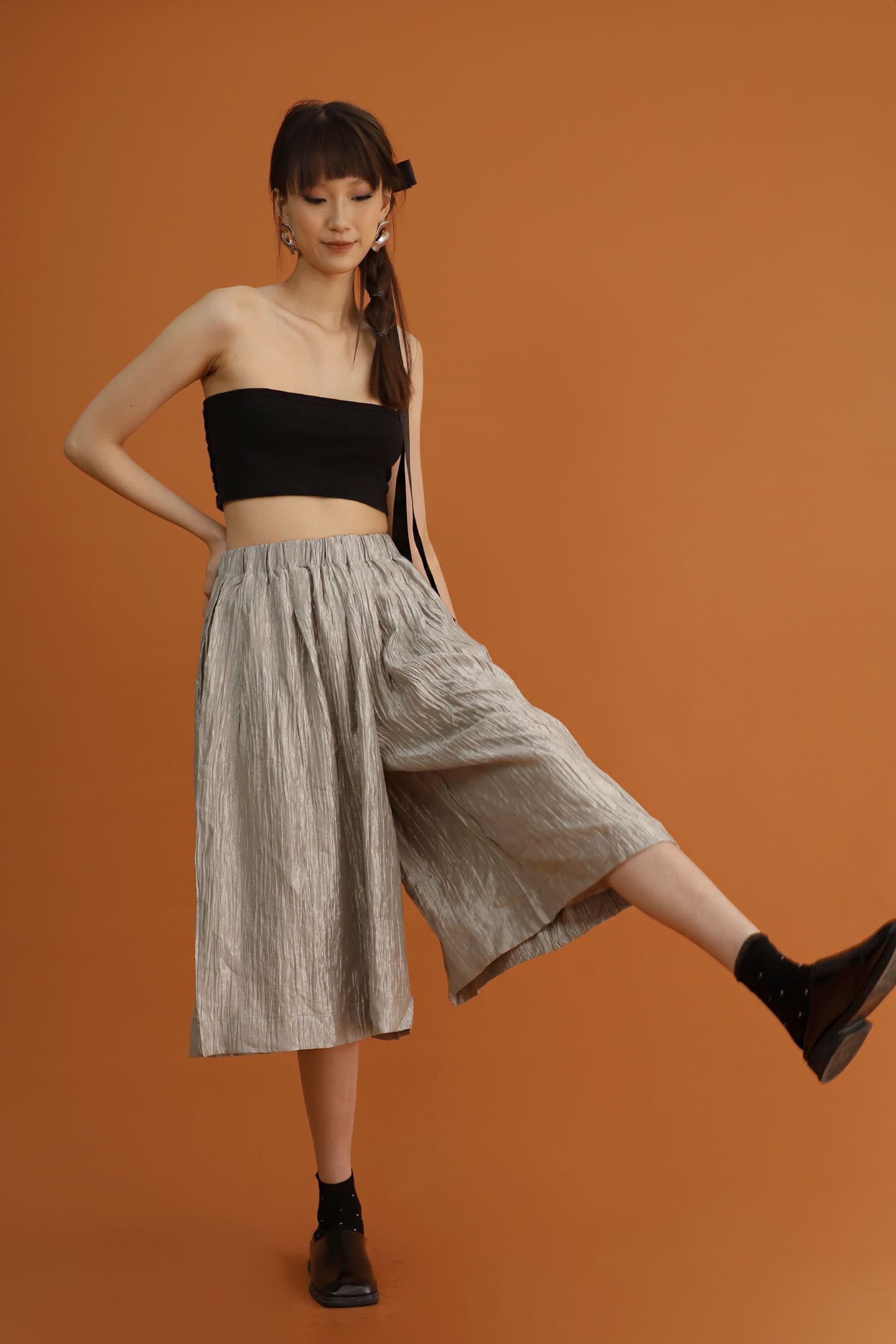 CHOSEN - Ryo Culottes Pants in Silver