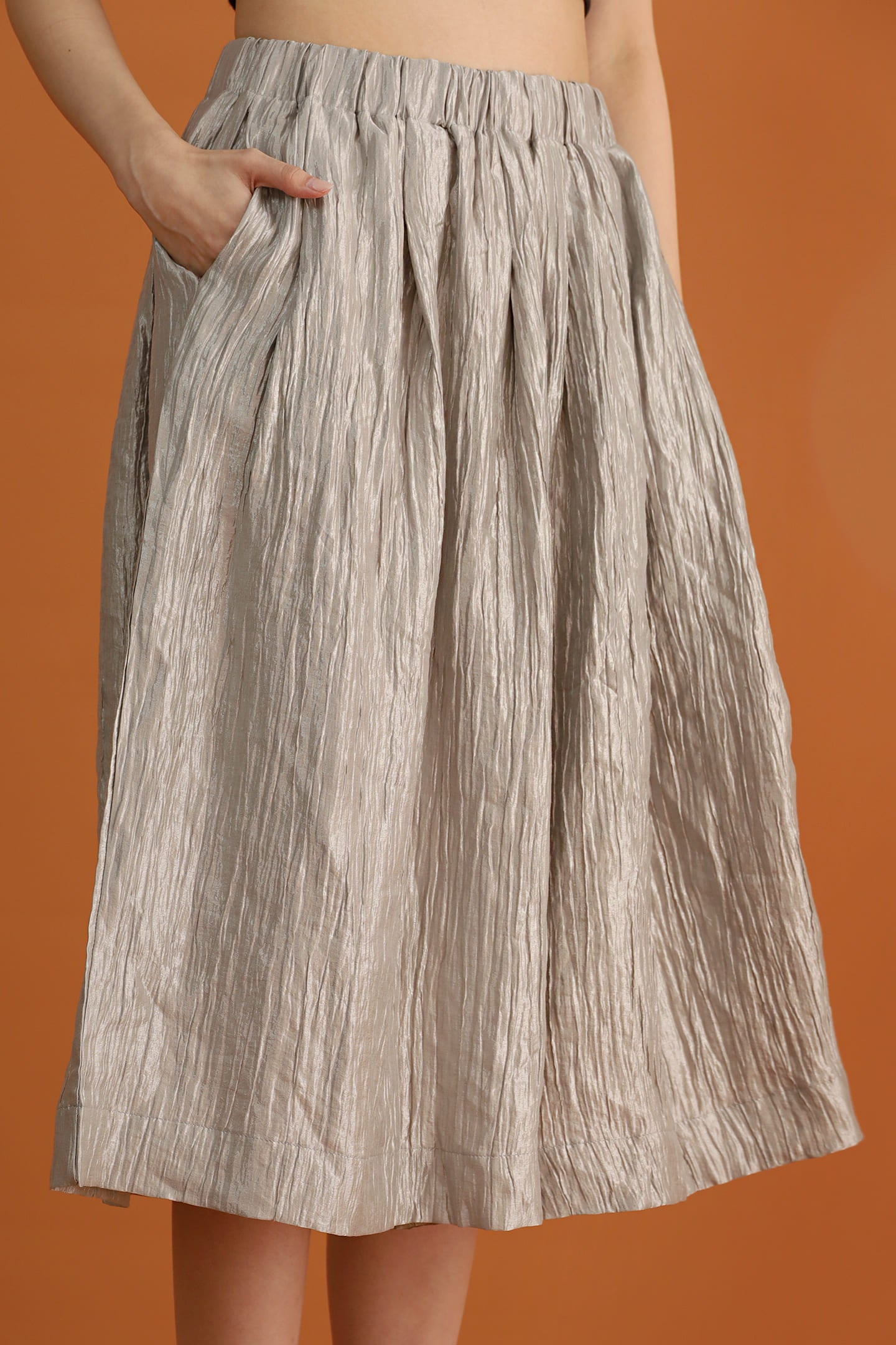 CHOSEN - Ryo Culottes Pants in Silver