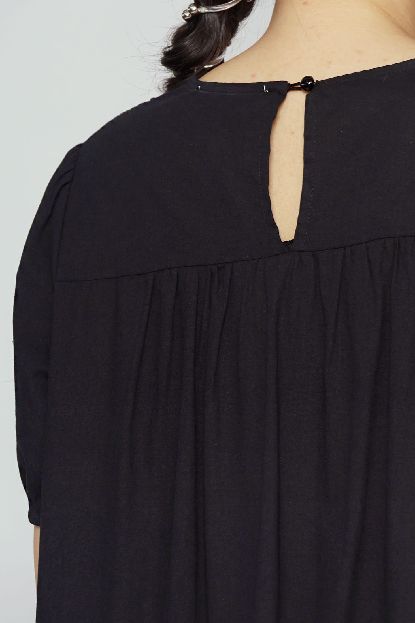 Sab Tiered Dress in Black