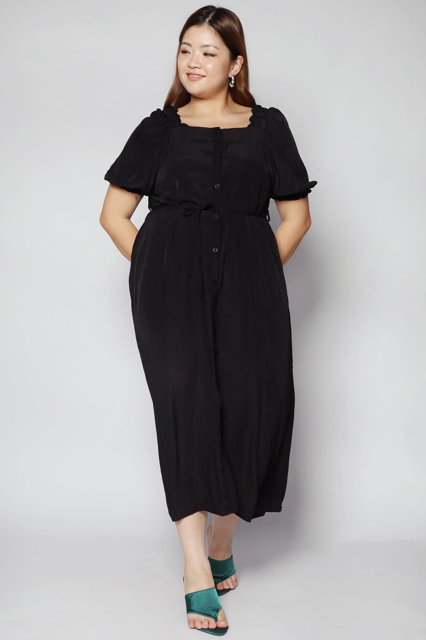 Sandie Dress in Black