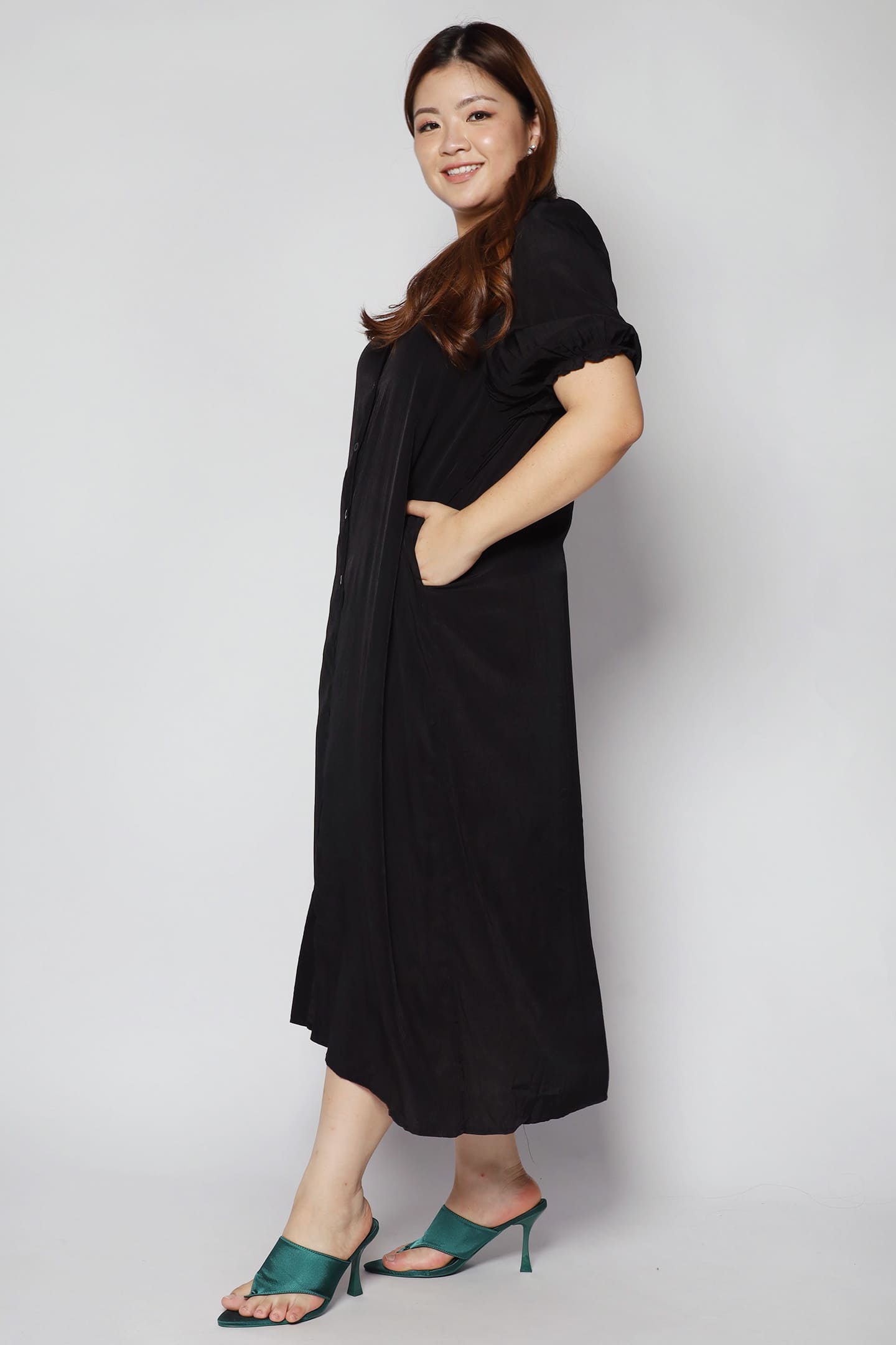 Sandie Dress in Black