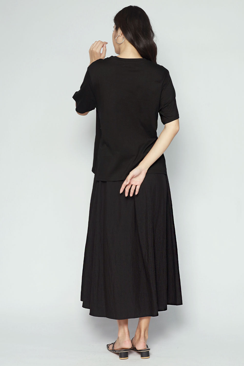 Savrina Midi Dress in Black