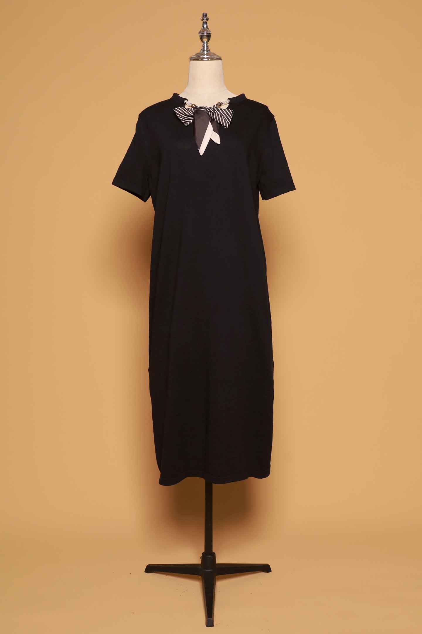 PO - Scarf Accent Knit Dress