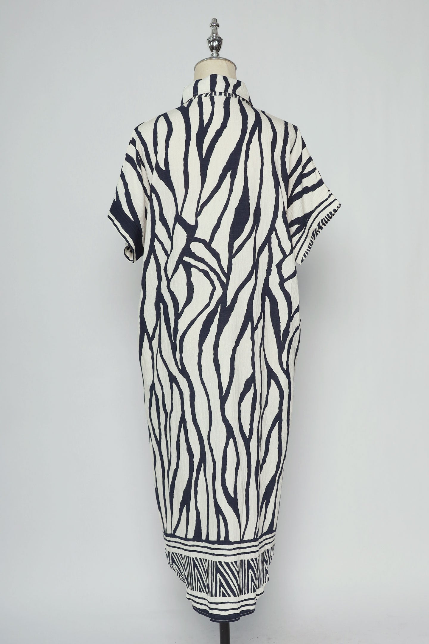 PO - Shanny Shirt Dress in White Abstract