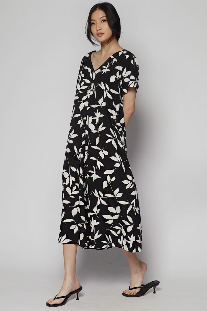 Shirokuro Jumpsuit in White Vine