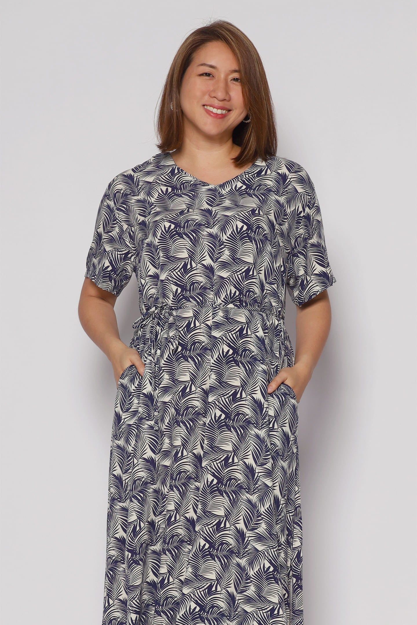 Shiso Dress in Navy Foliage