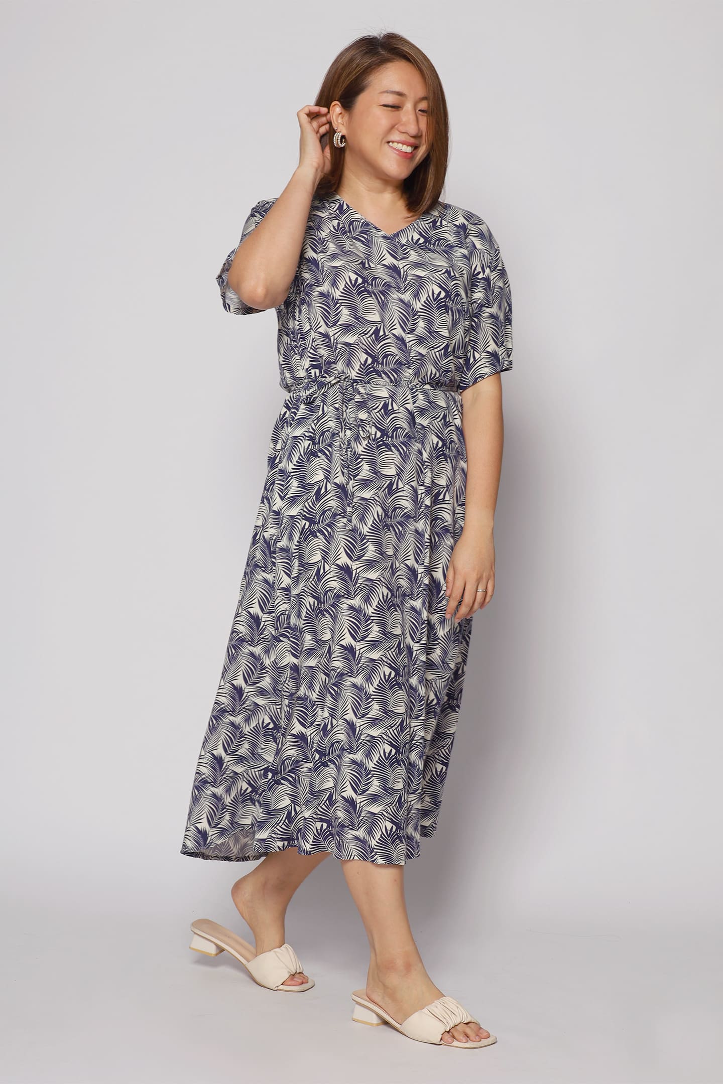 Shiso Dress in Navy Foliage