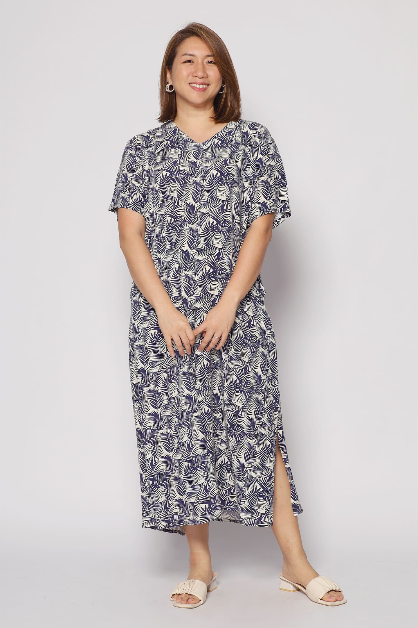 Shiso Dress in Navy Foliage