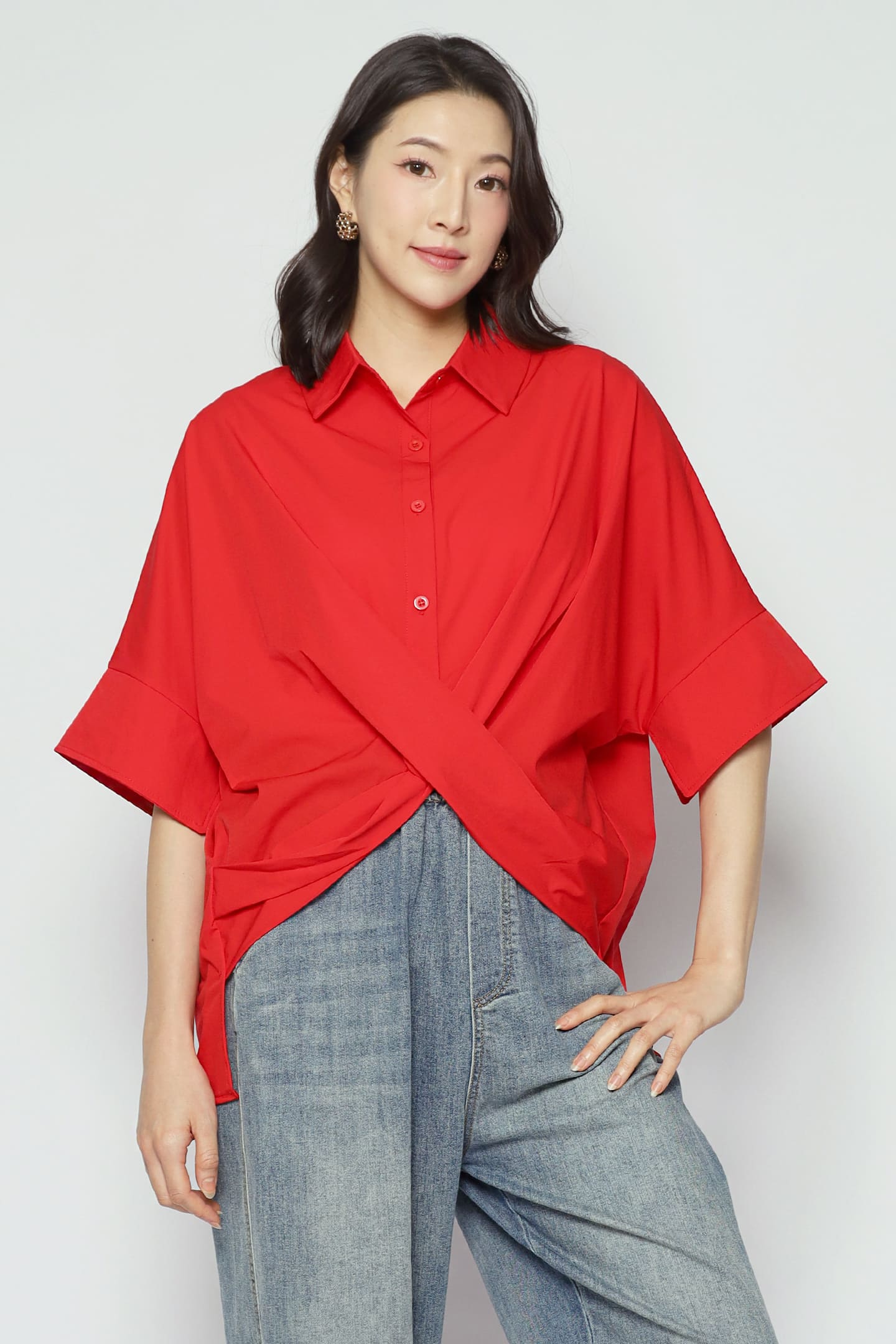 Backorders Shun Top in Red