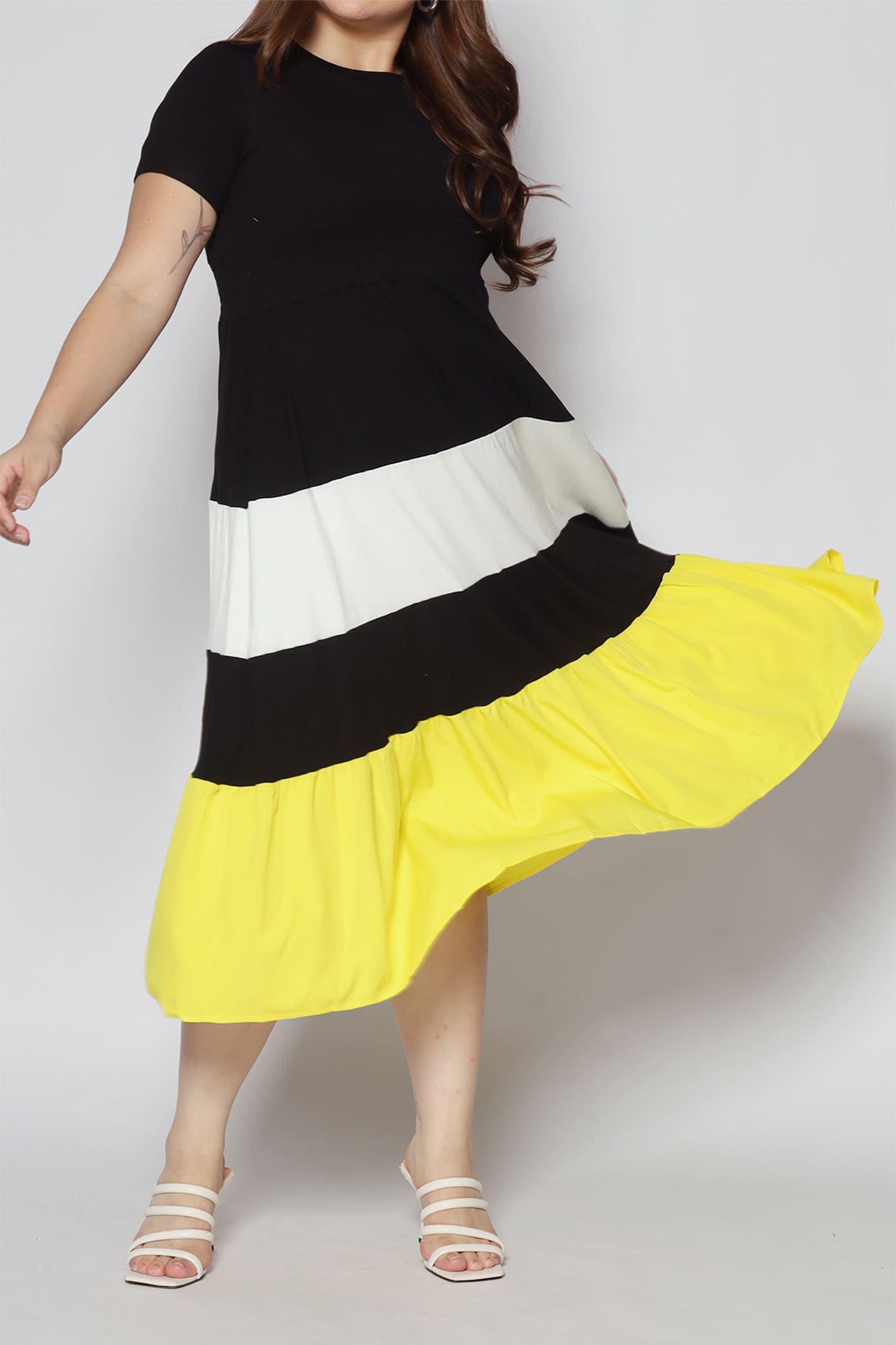 Sophia Colourblock Dress in Yellow