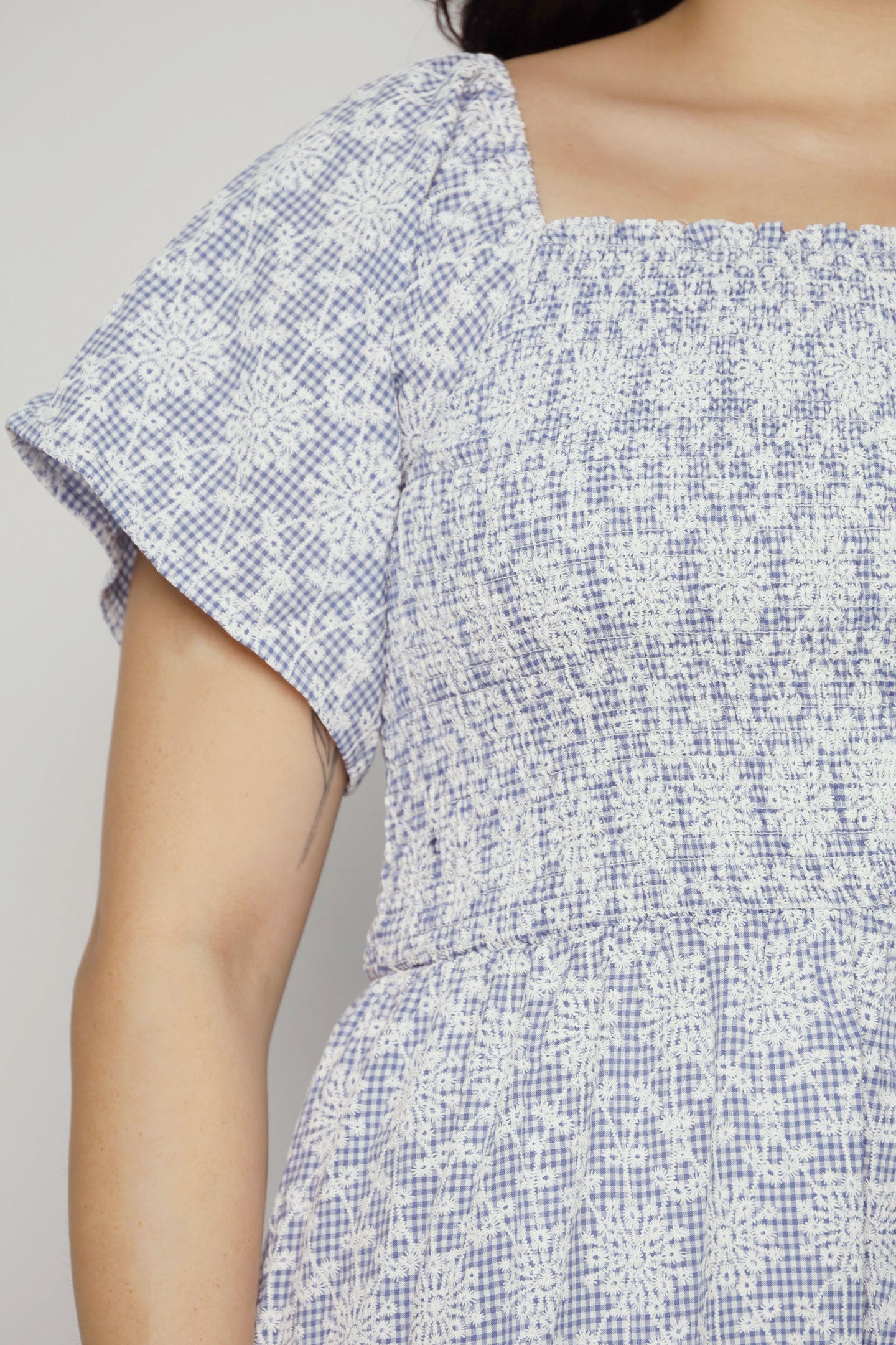 Sora Dress in Gingham Field