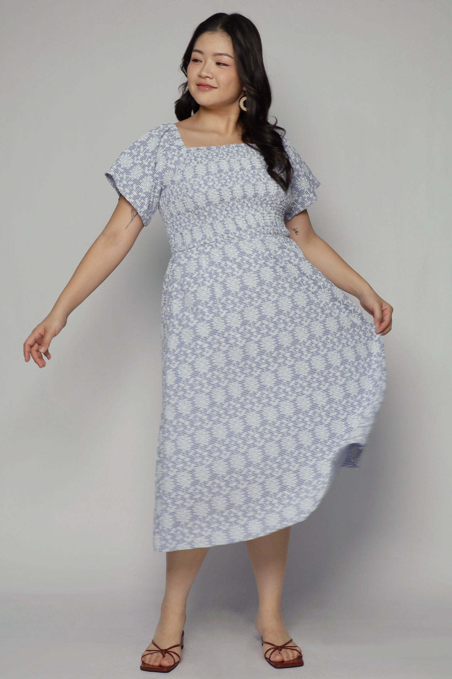 Sora Dress in Gingham Field