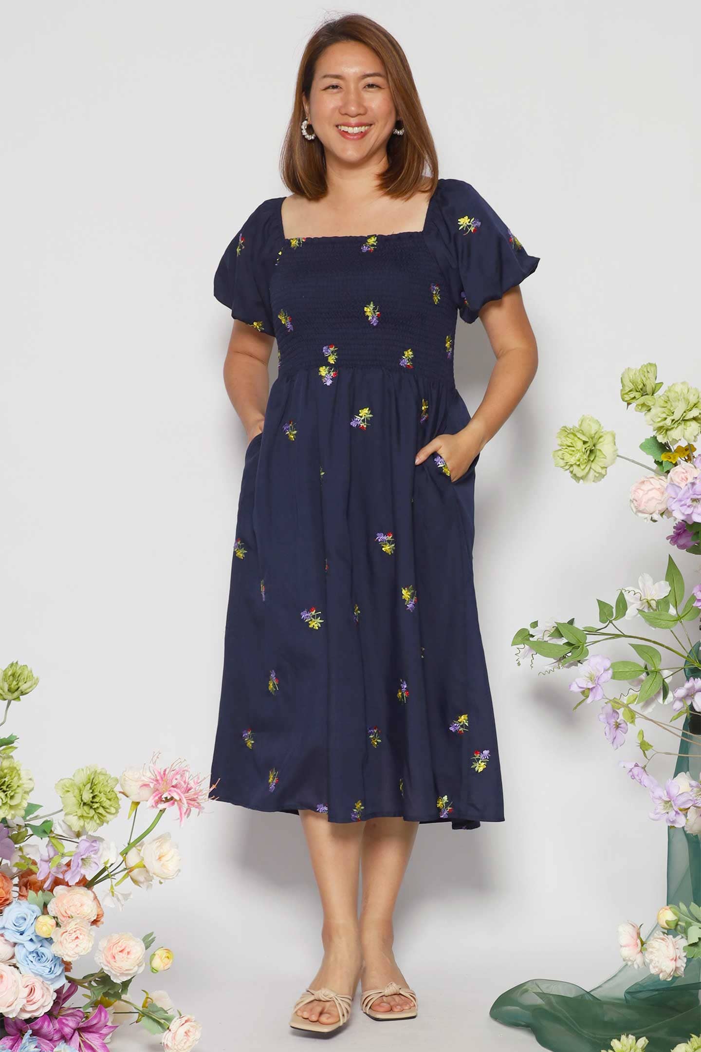 Backorders Sora Dress in Holly Embroidery