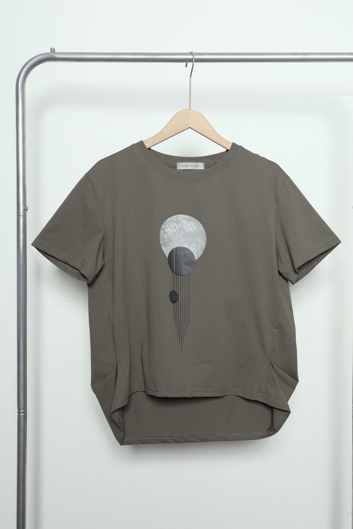Easy by TE - Sphere Printed Top in Grey