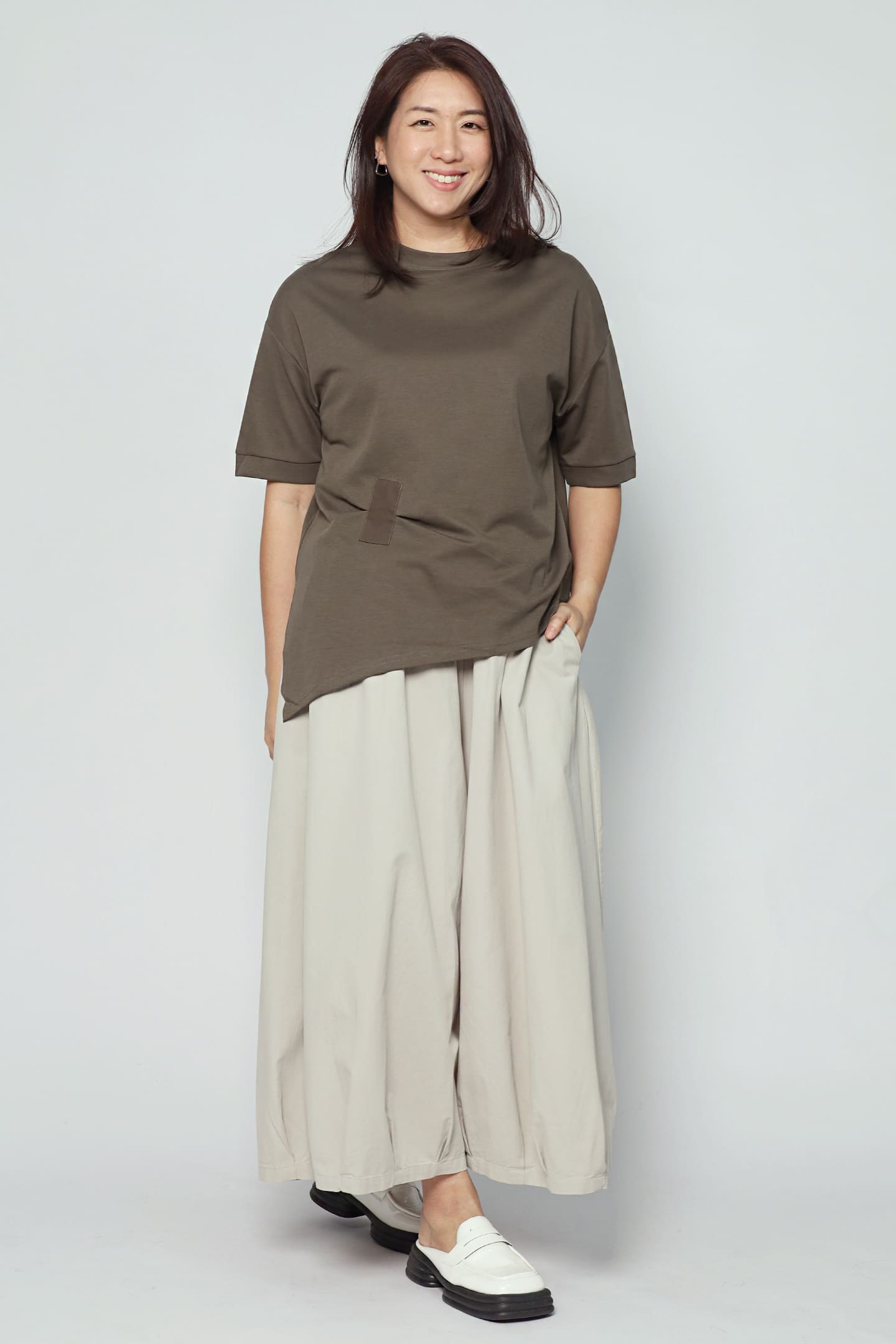 Easy By TE - Step Out Top in Olive