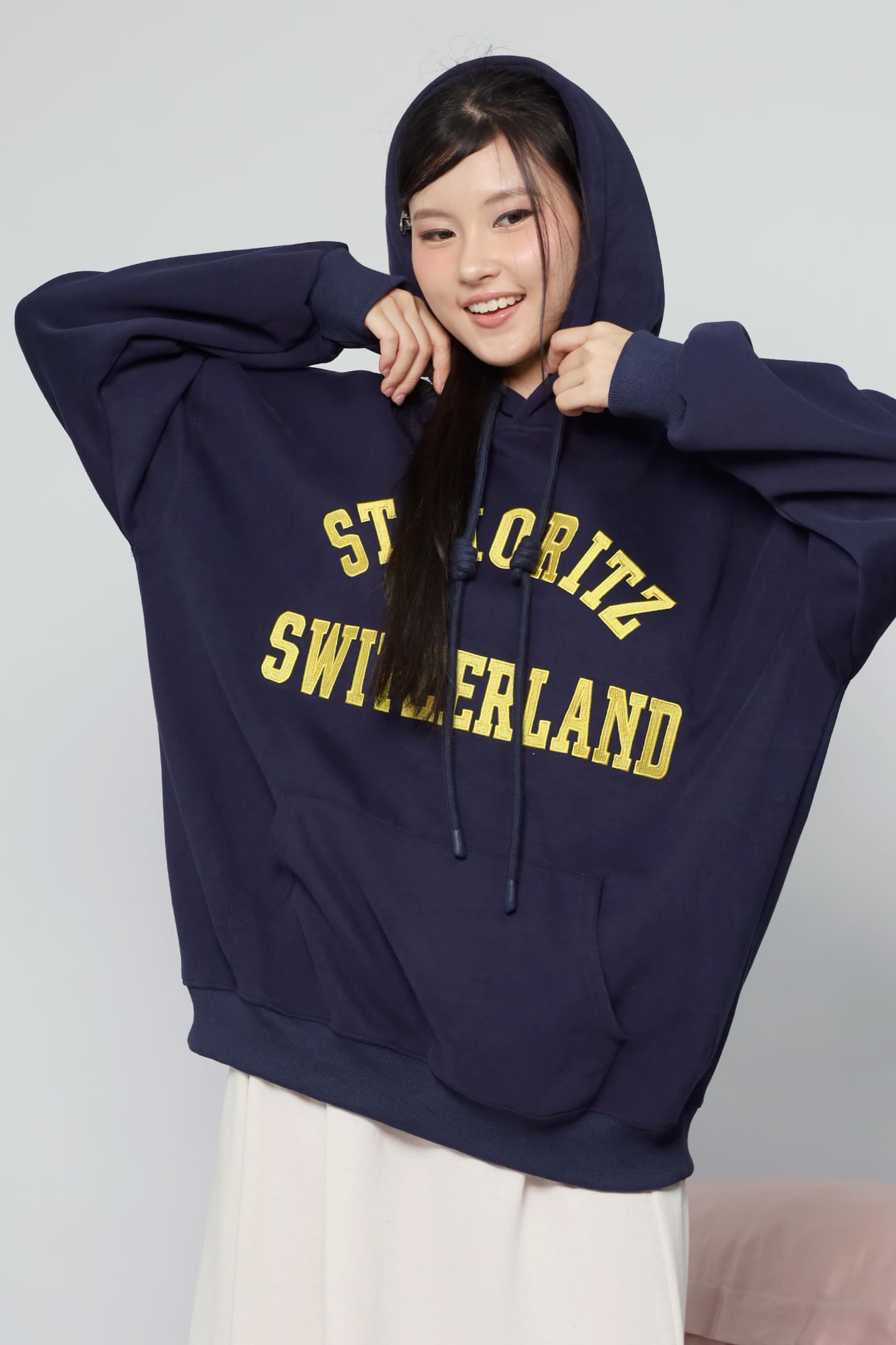 JOY - Switzerland Hoodie Pullover in Blue