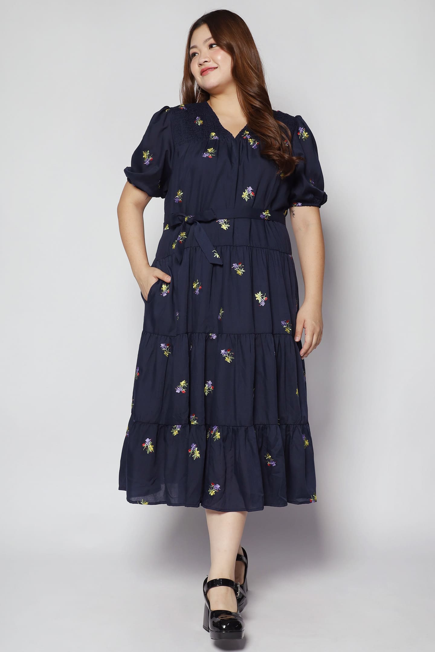 Sydney Dress in Holly Embroidery