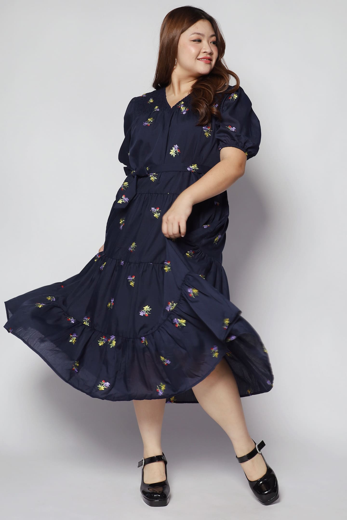 Sydney Dress in Holly Embroidery