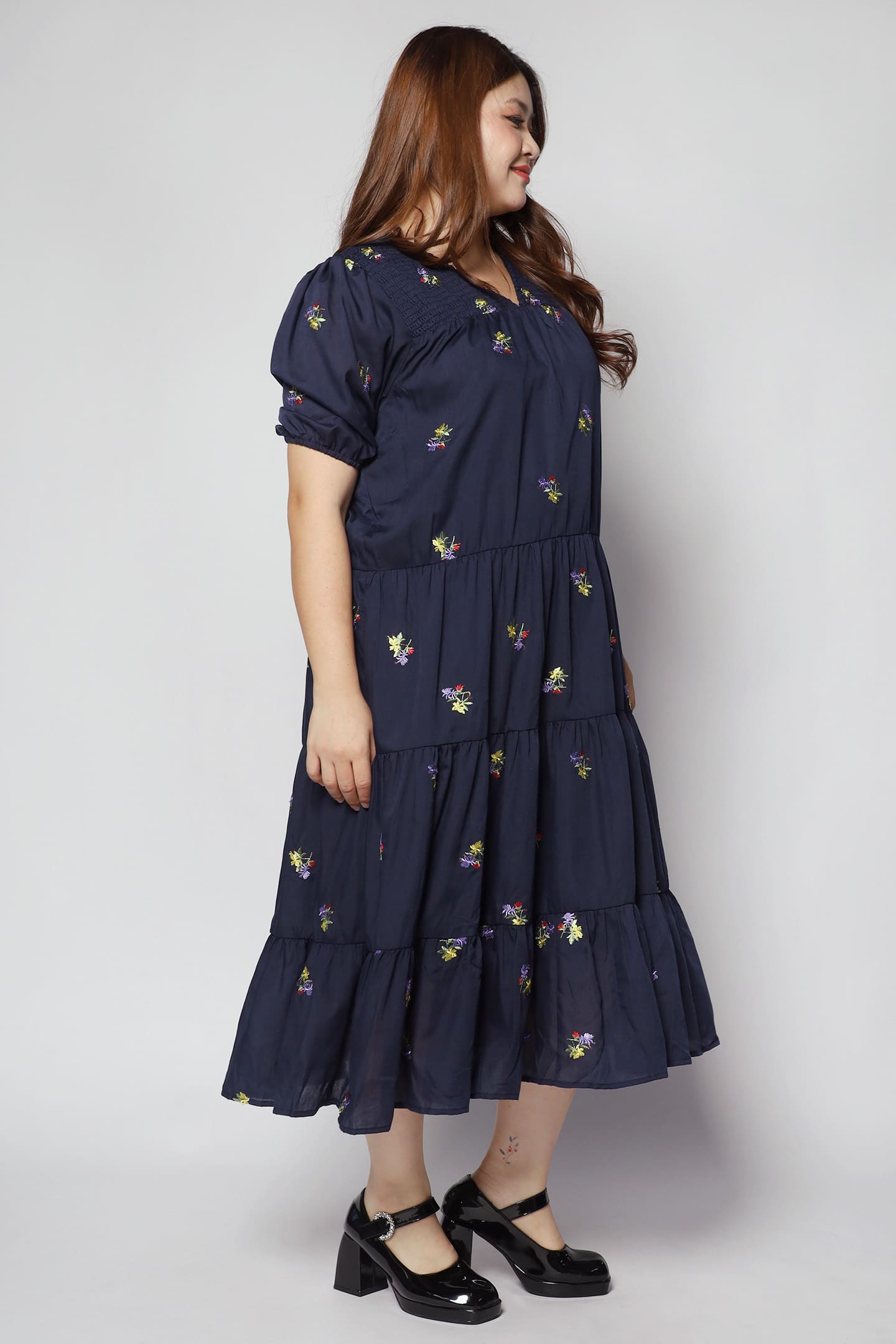 Sydney Dress in Holly Embroidery