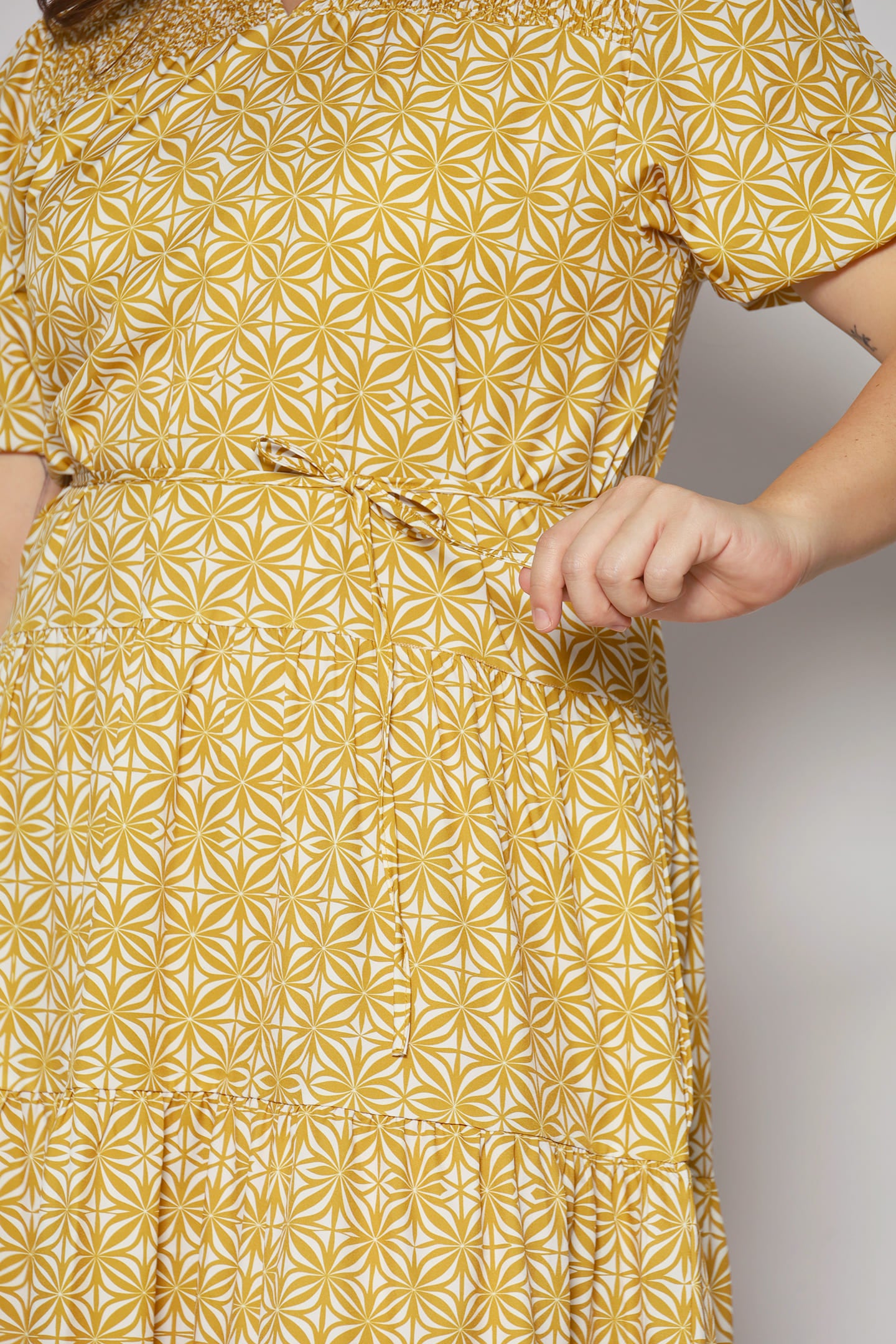 Sydney Dress in Yellow Royalty