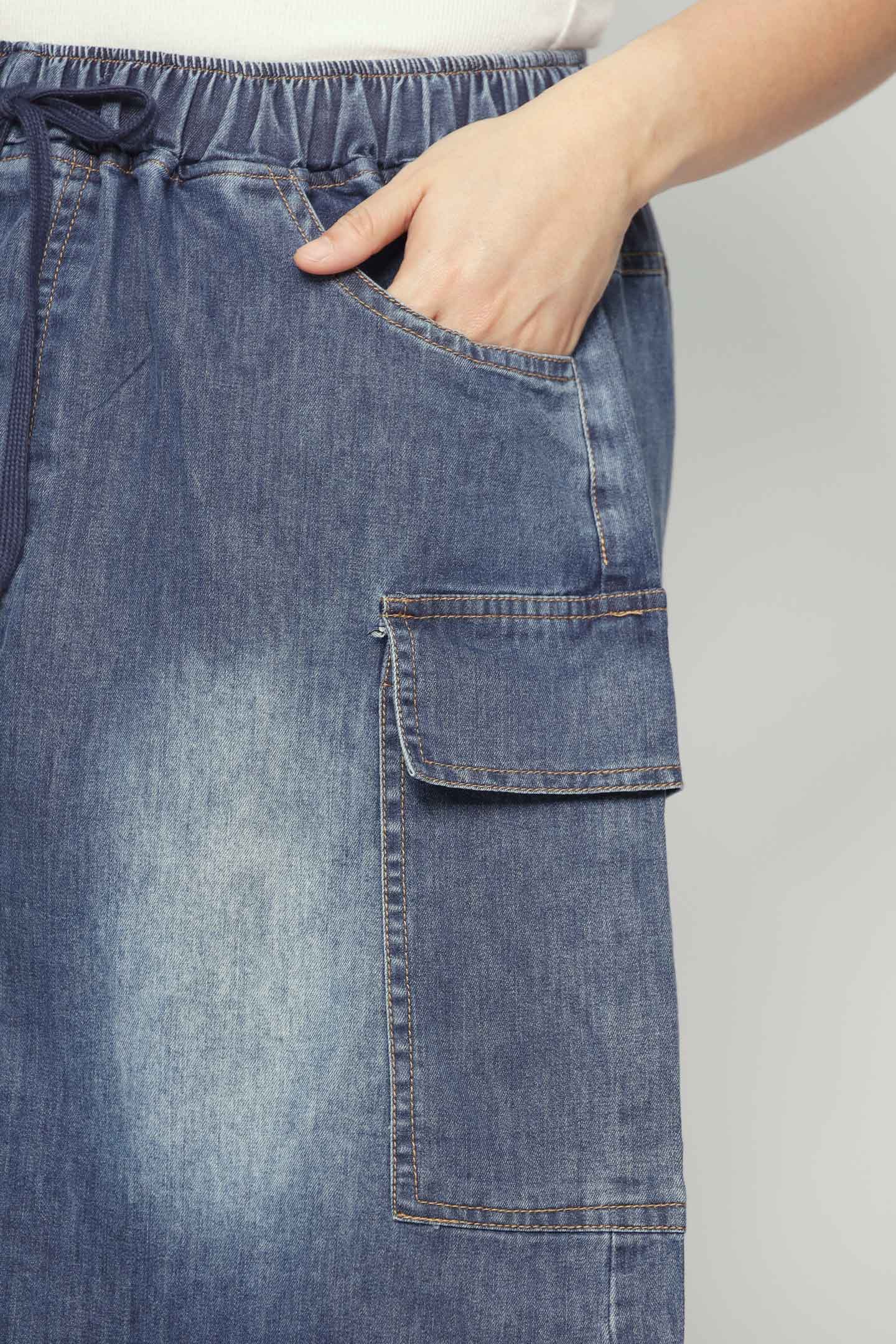 Syri Skirt in Dark Denim