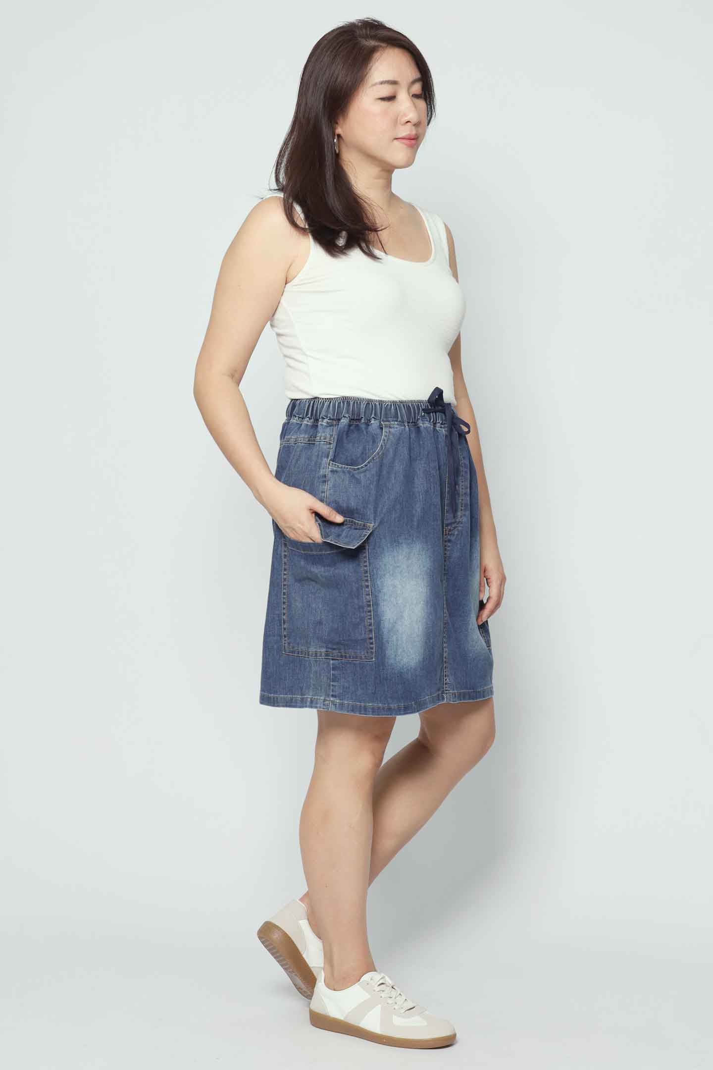 Syri Skirt in Dark Denim