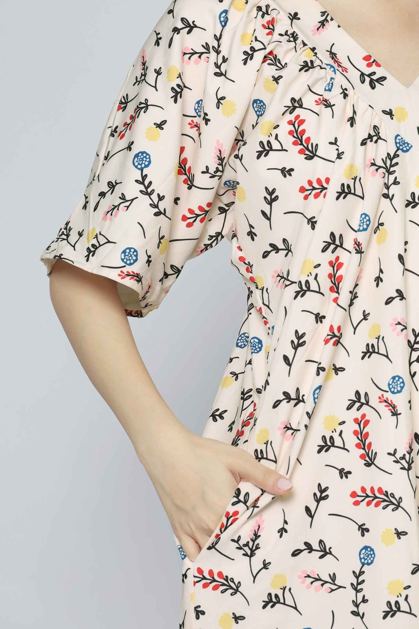 Tayler V Dress in Flourish Ville