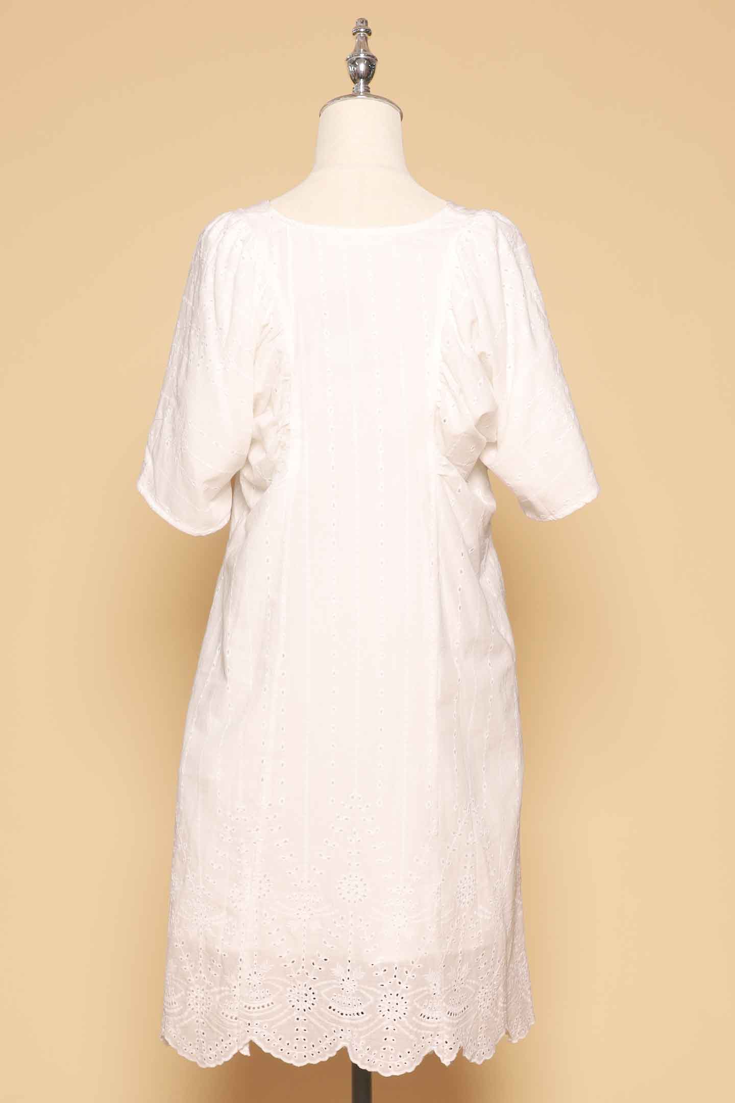 PO - Tayler V Dress in Ivory Day Dream