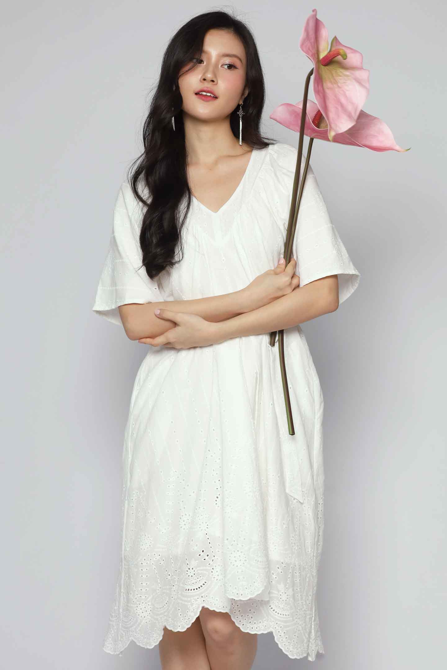 Tayler V Dress in Ivory Day Dream