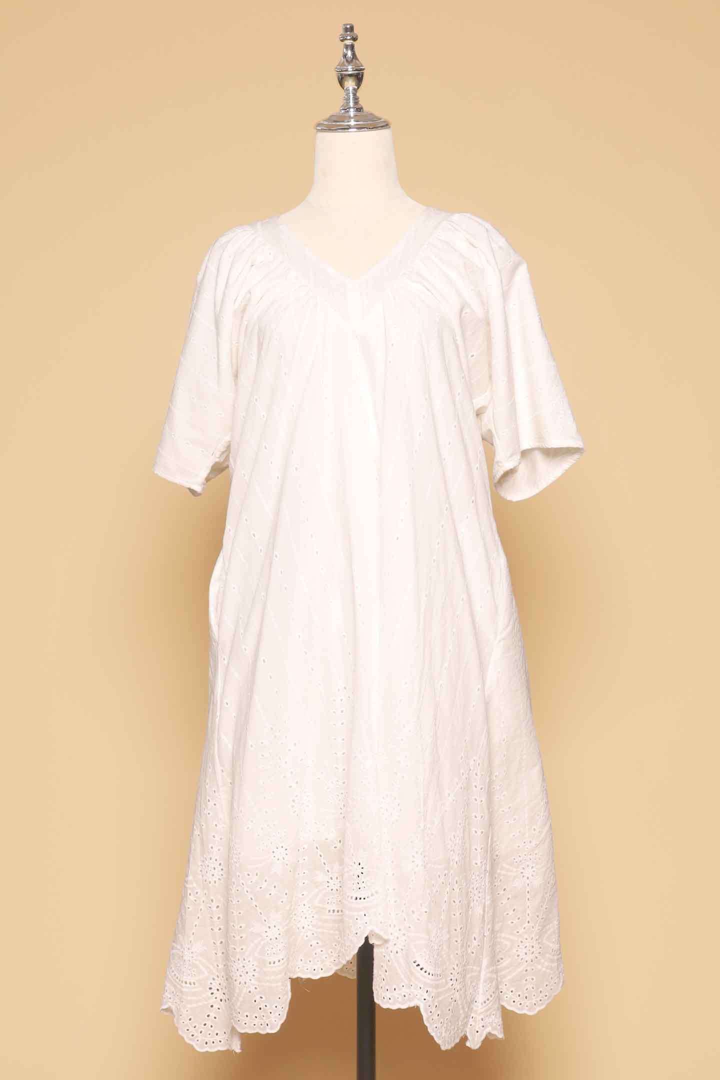PO - Tayler V Dress in Ivory Day Dream