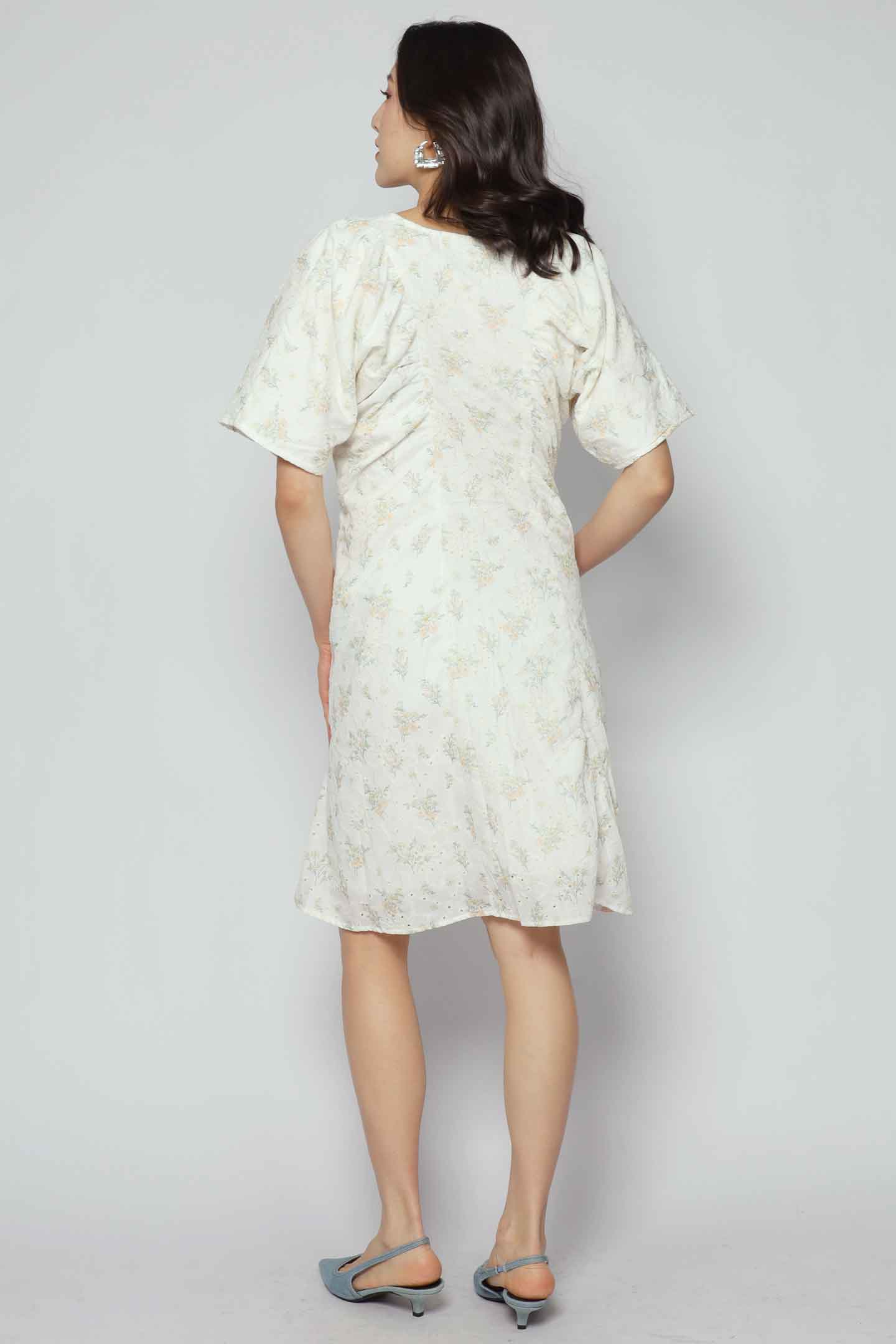 Tayler V Dress in Lovely Bouquet