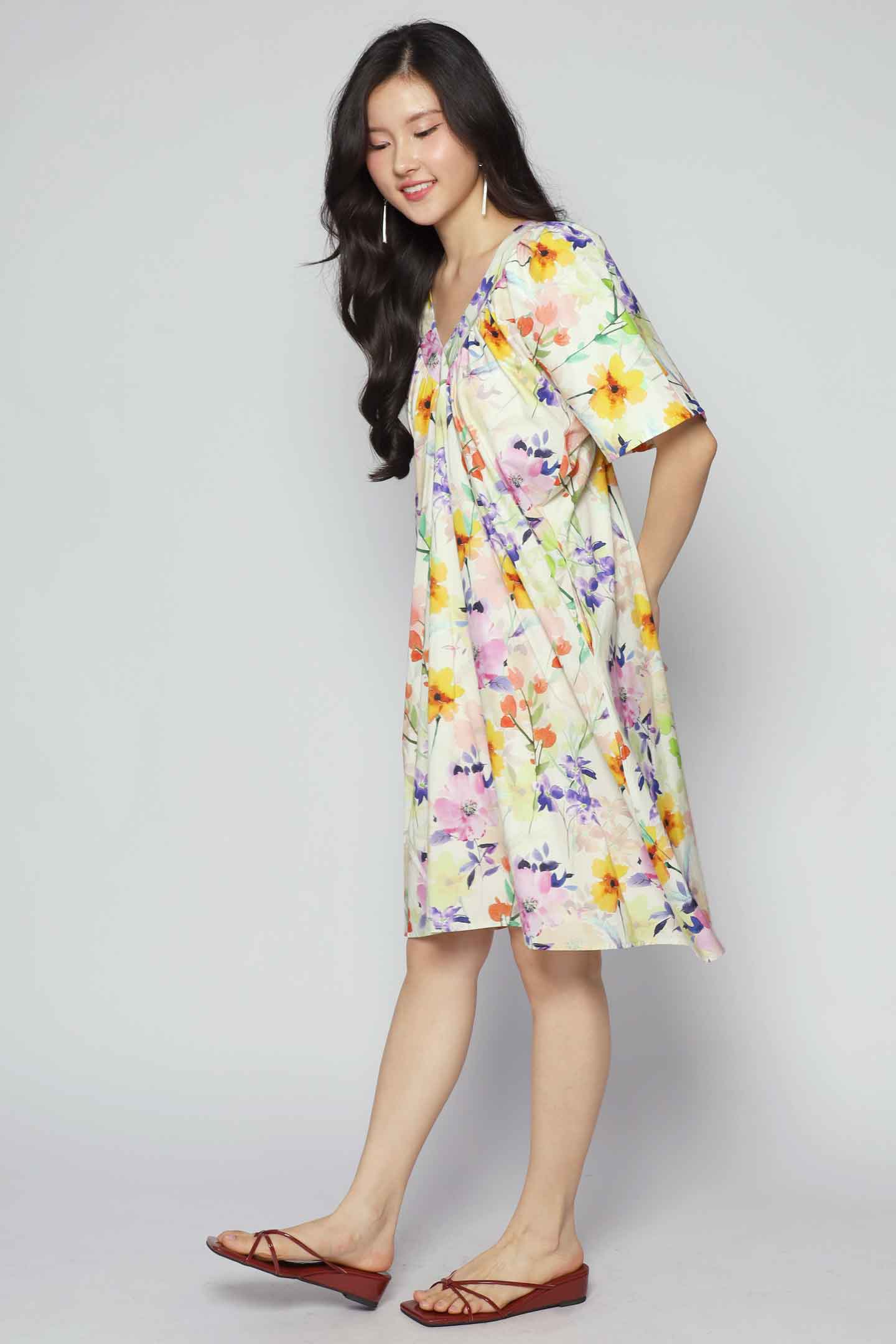 Tayler V Dress in Spring Canvas