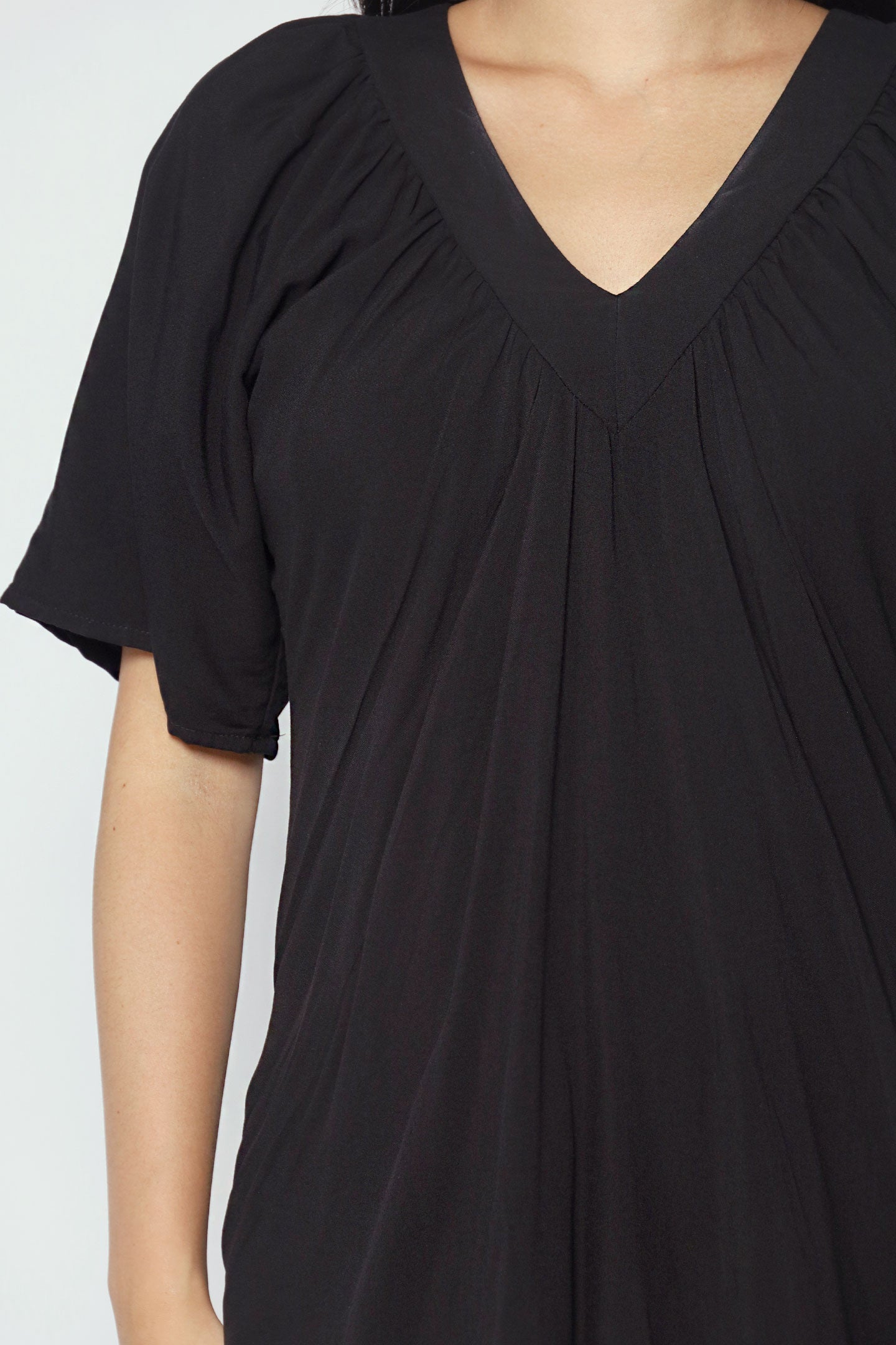 Tayler V Dress in Black