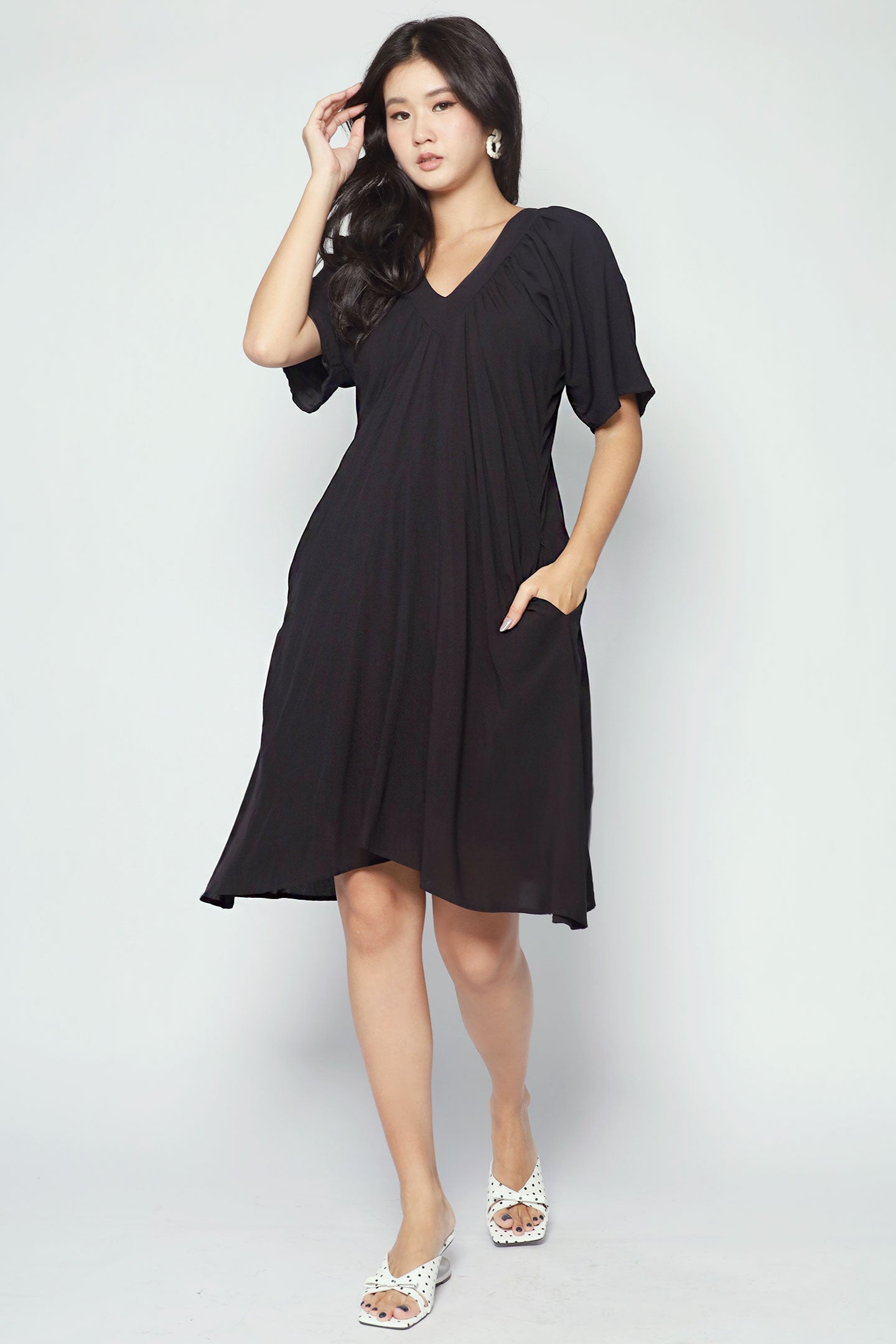 Tayler V Dress in Black